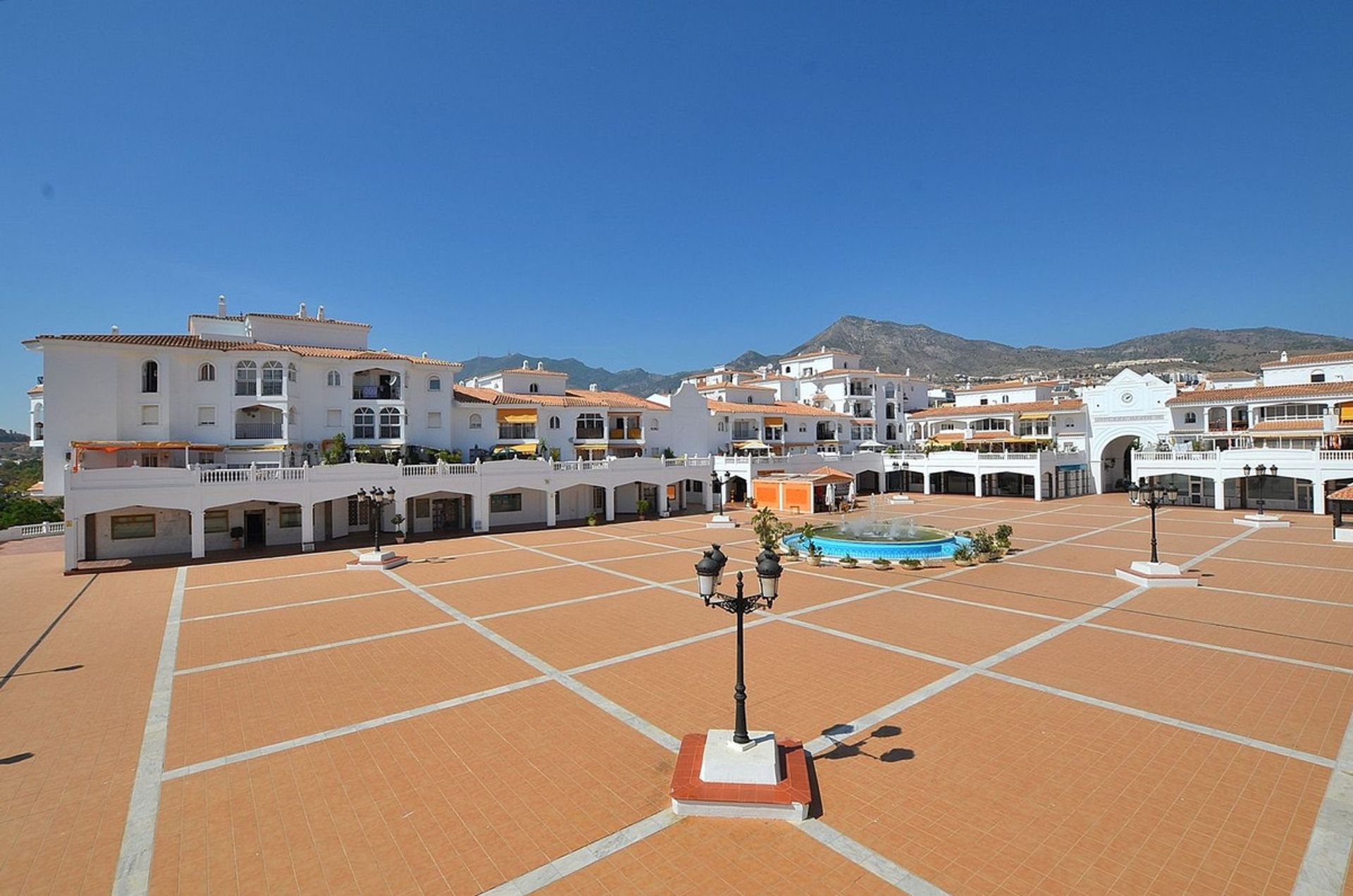 Condominium dans Arroyo de la Miel, Andalusia 12490448