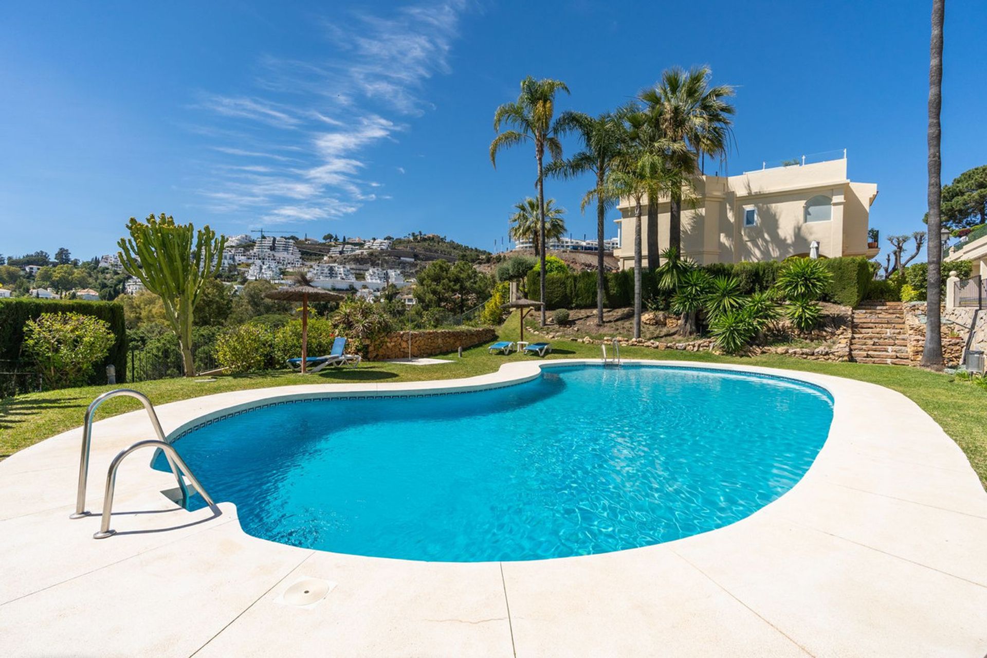 Rumah di La Quinta, Canarias 12490494