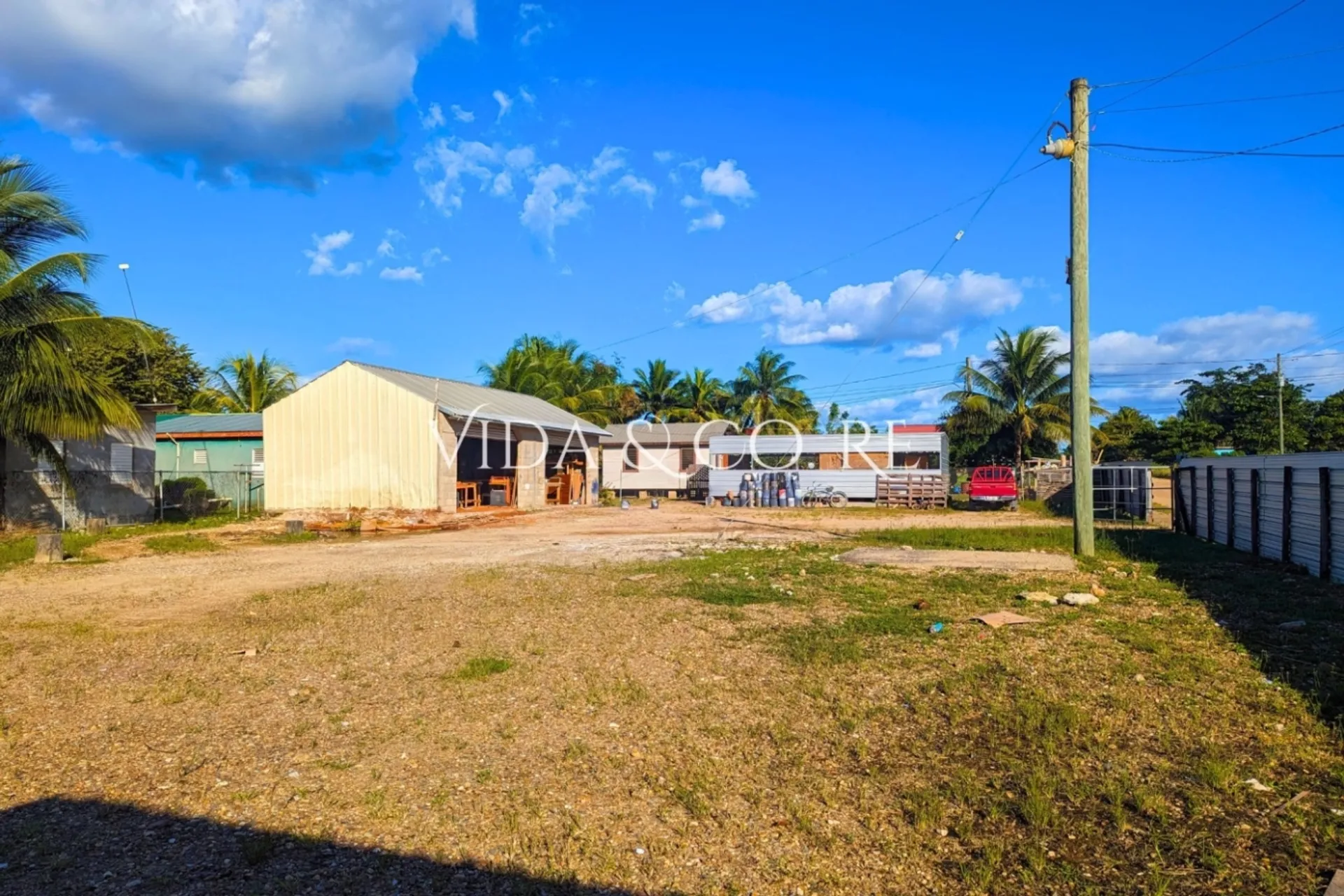 Muu sisään Belmopan, Cayo 12491031