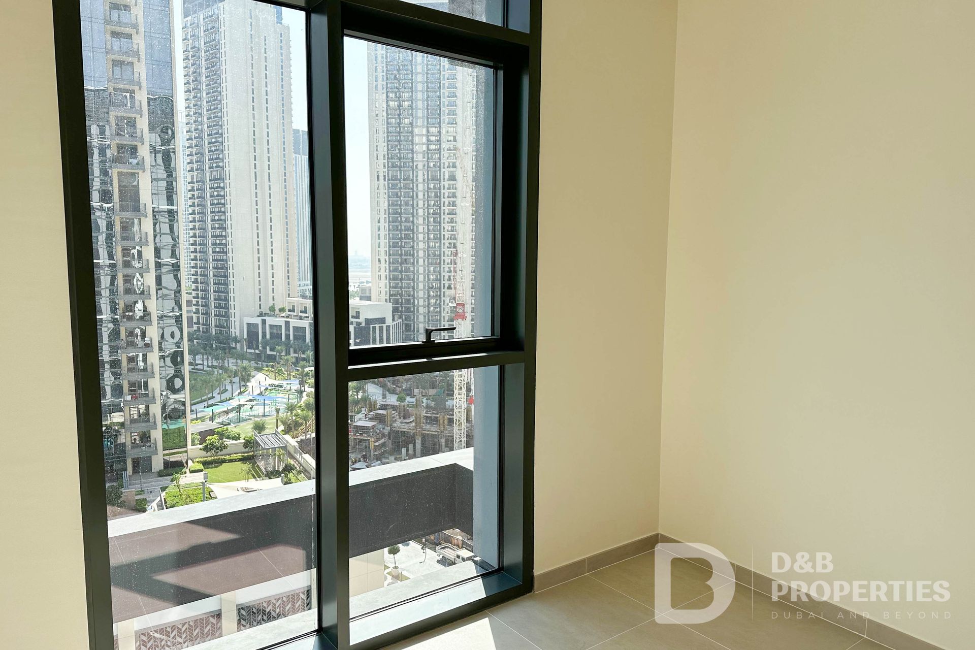 Condominio en Dubai, Dubai 12493446