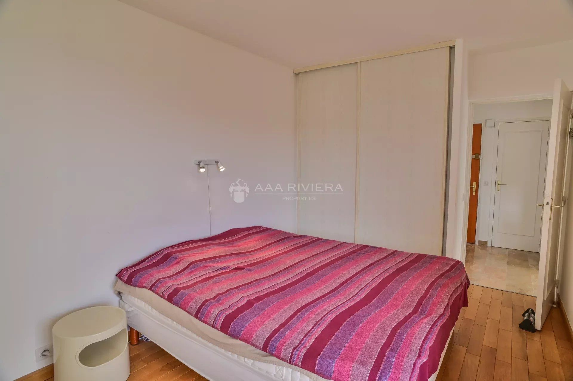 Квартира в Mandelieu-la-Napoule, Alpes-Maritimes 12493542