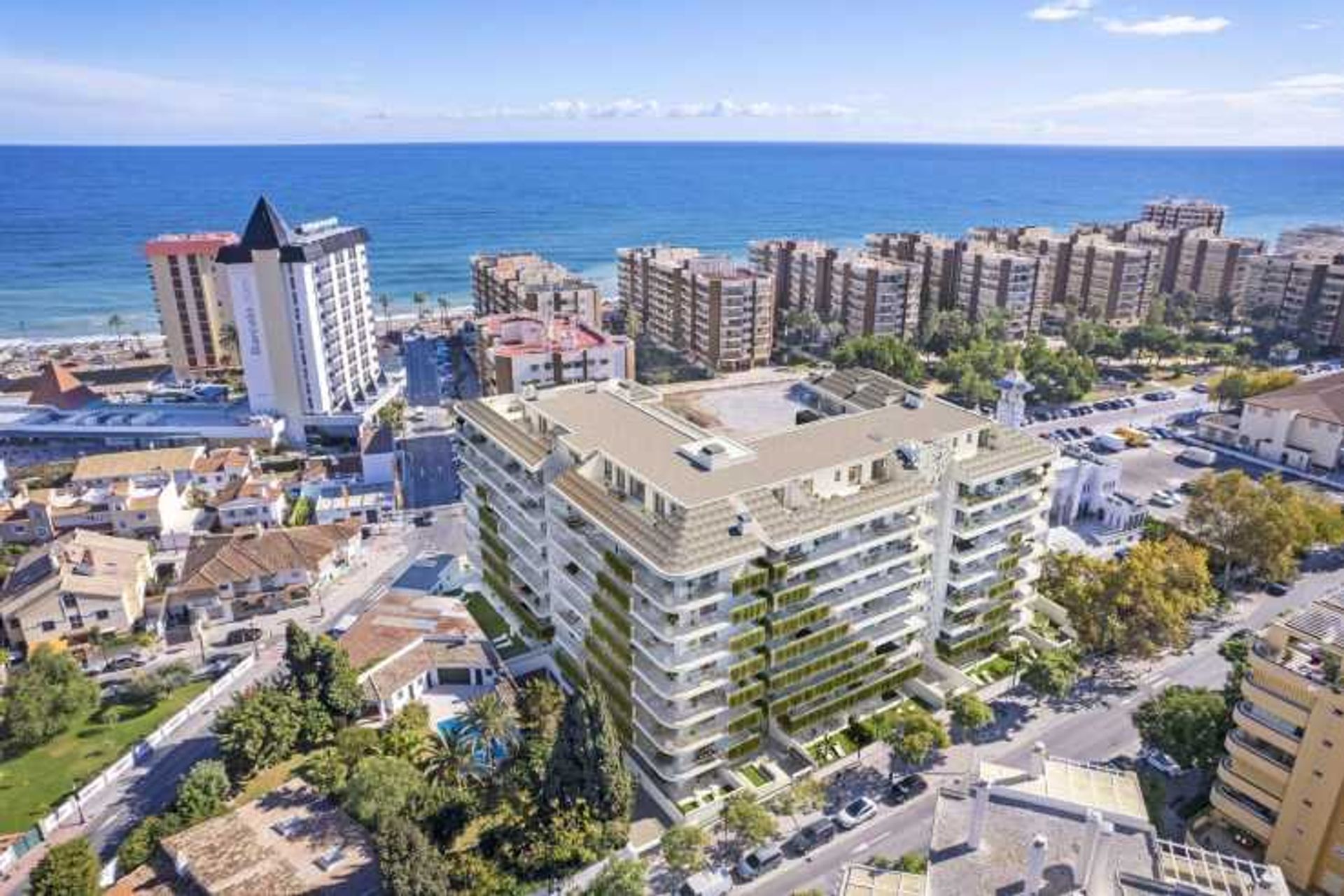 عمارات في Fuengirola, Andalusia 12498528