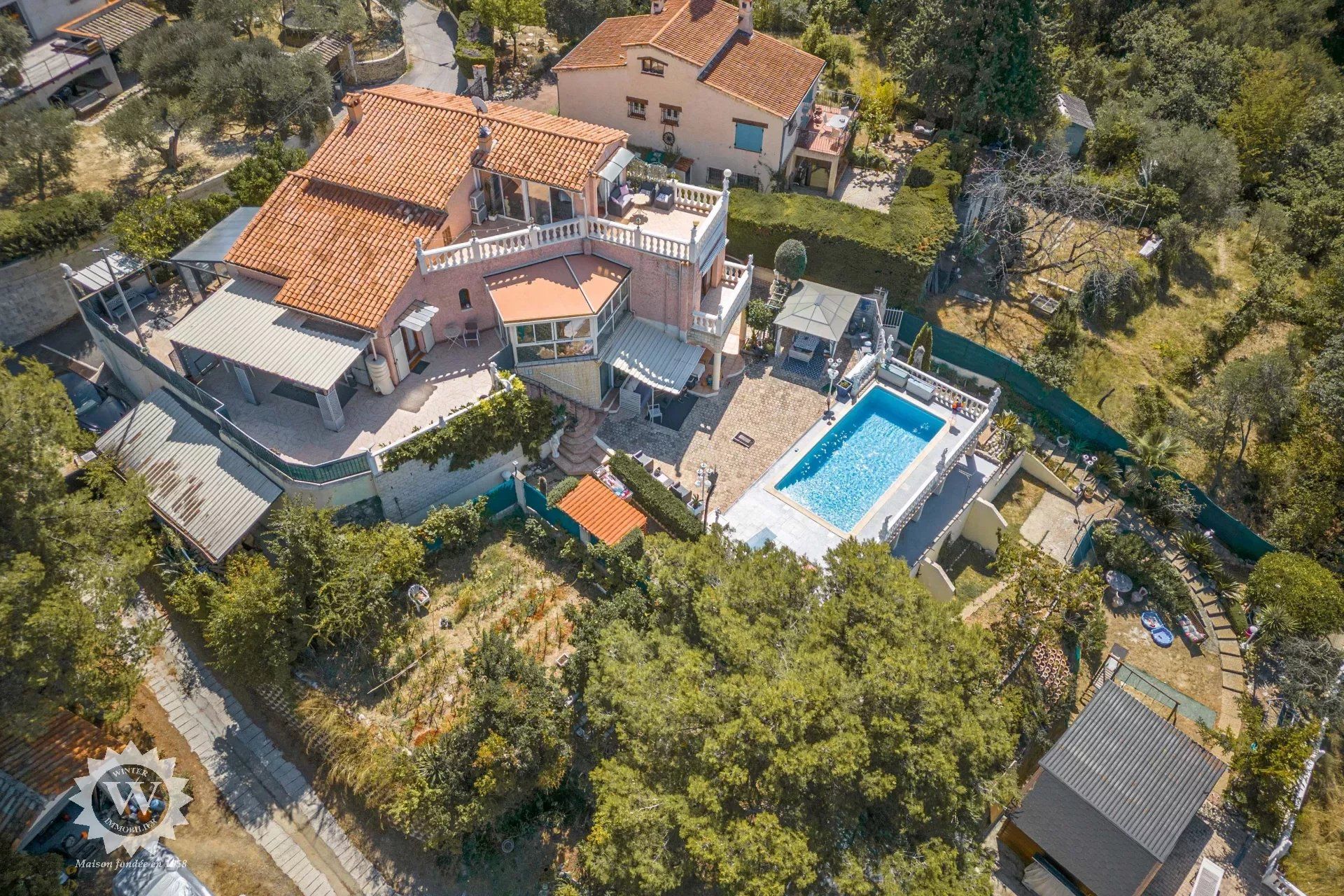 жилой дом в Colomars, Provence-Alpes-Cote d'Azur 12500406