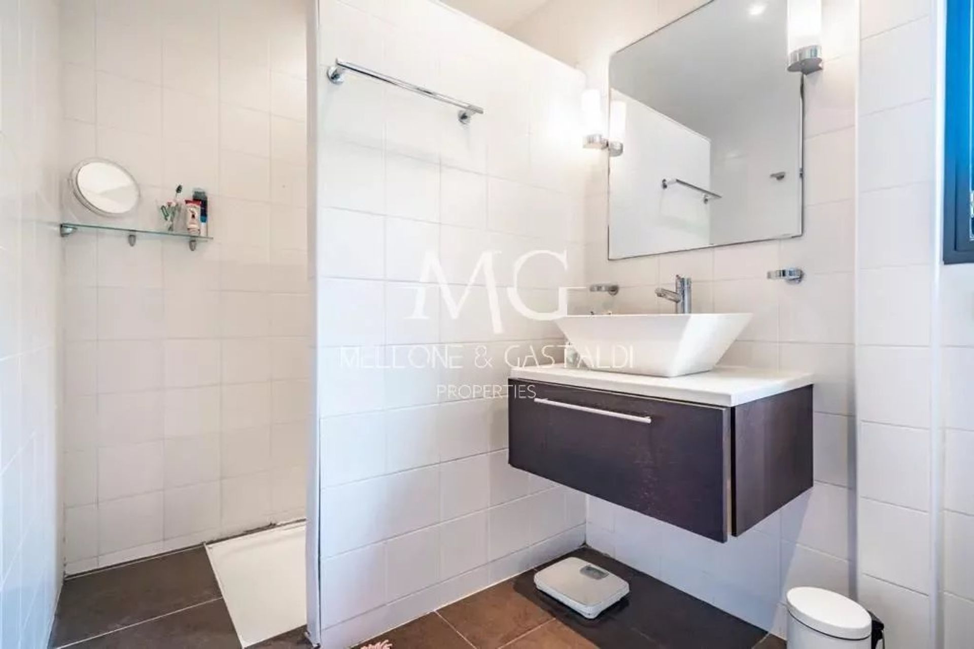 Будинок в Mougins, Alpes-Maritimes 12500469