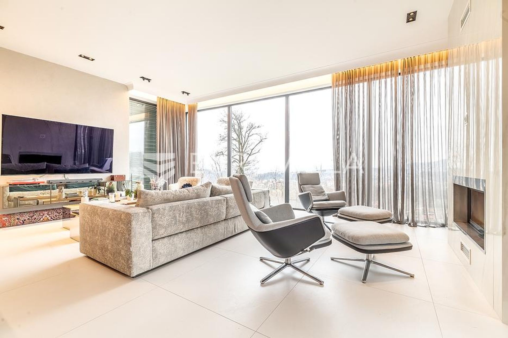 Condominio en Bijenik, Zagreb, Grad 12500552