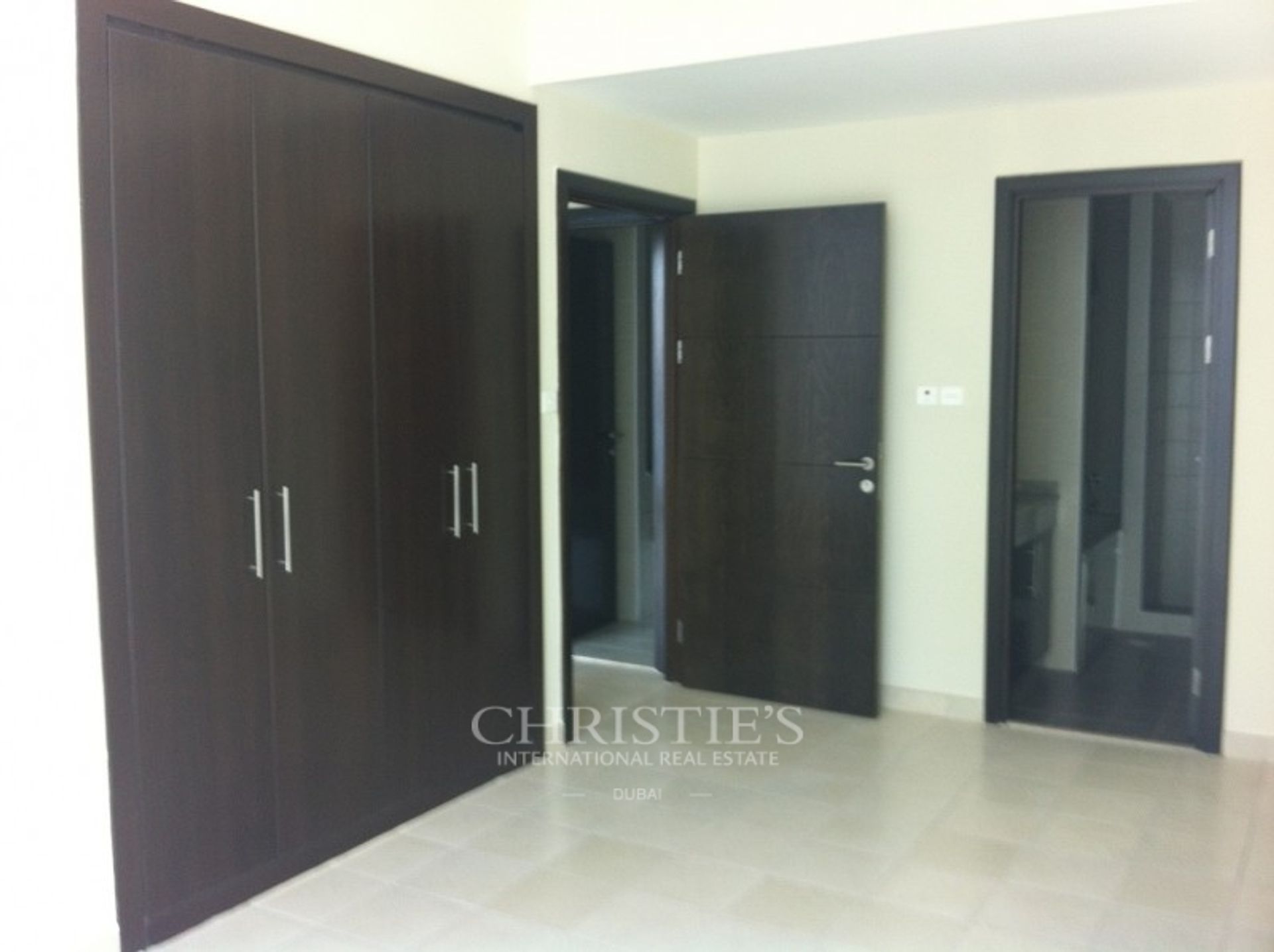 Condominium in Dubai, Dubayy 12502071