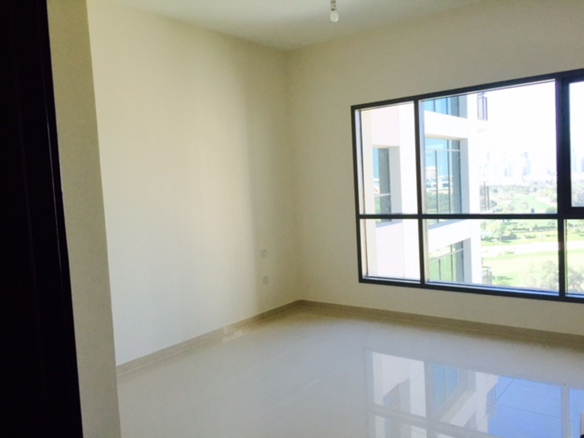 Condominium in Dubai, Dubai 12502257