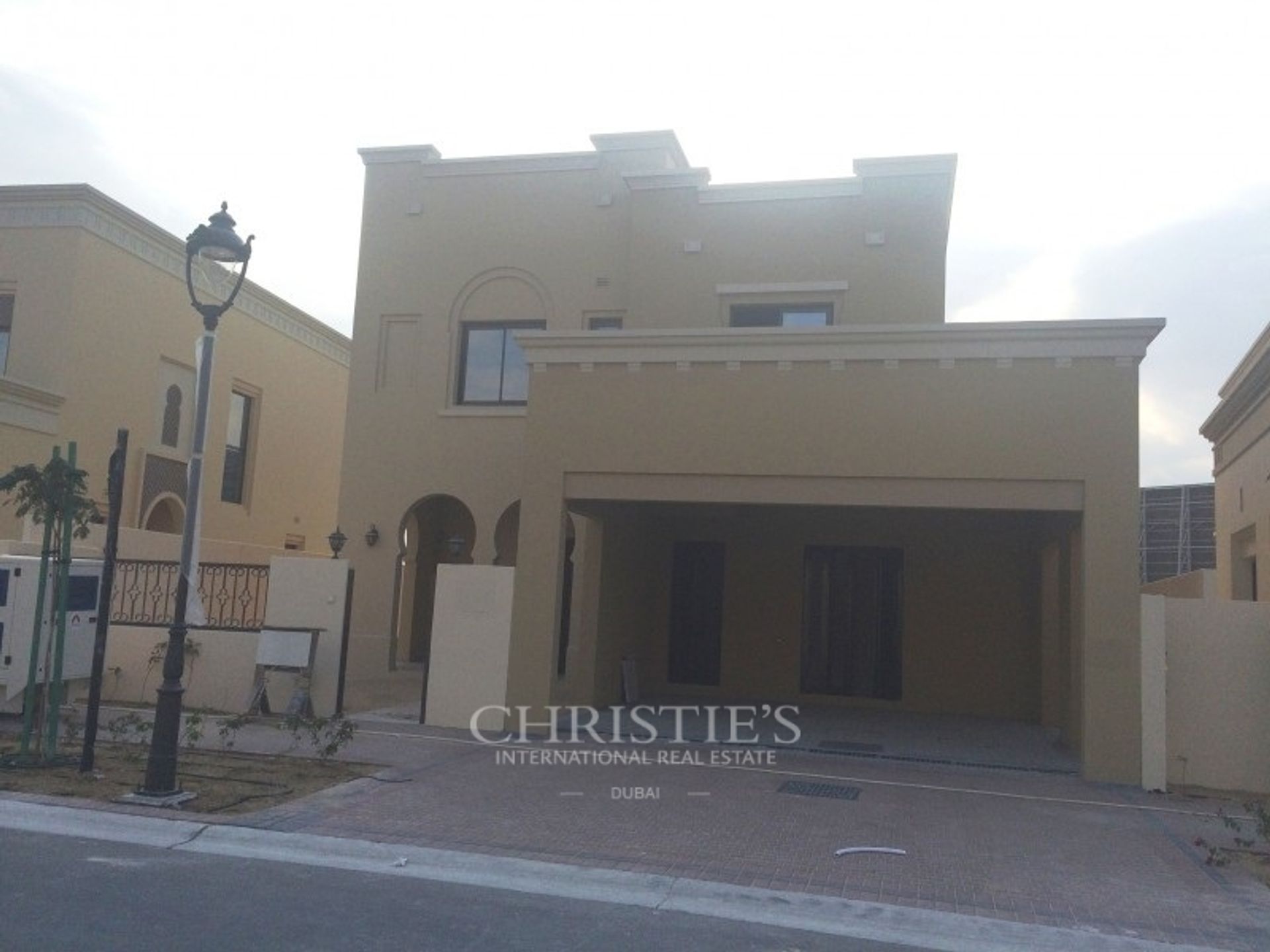 casa no Warisan, Dubai 12502318