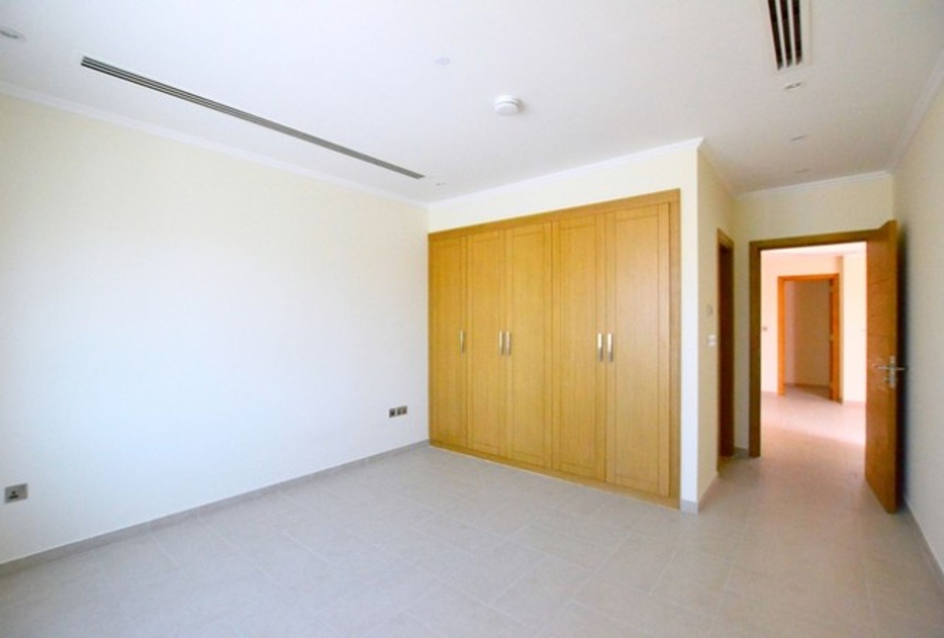 House in Dubai, Dubai 12502335