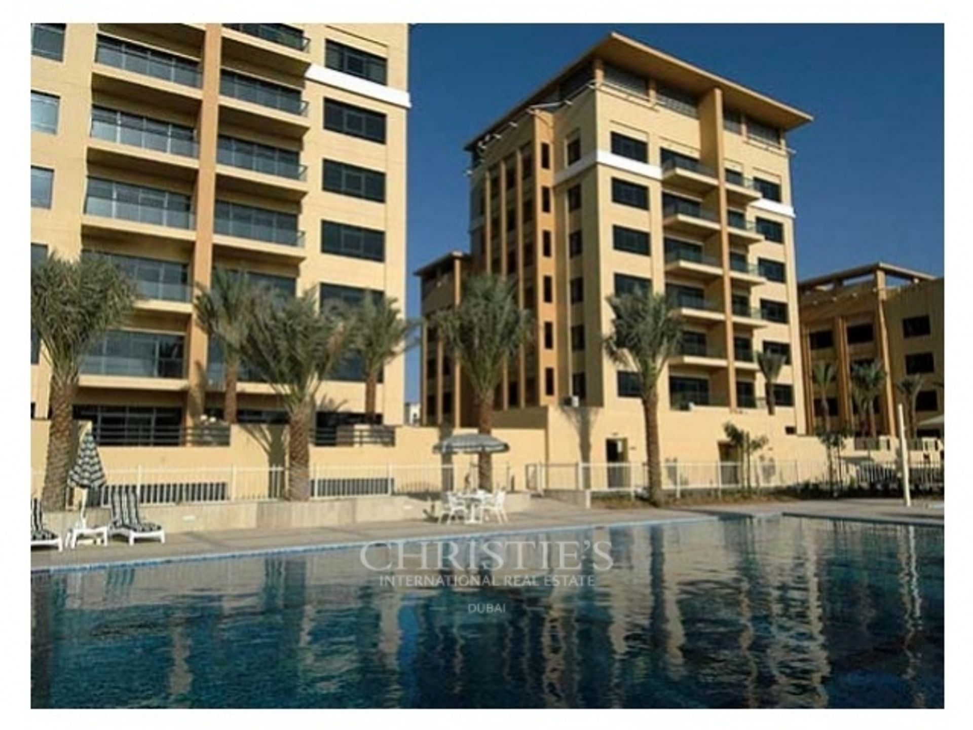 Condominium in Dubai, Dubayy 12502354