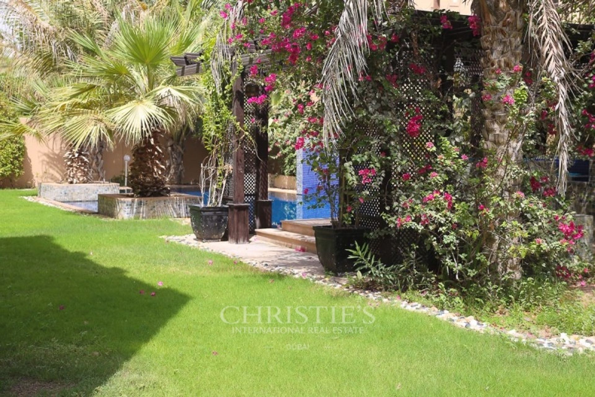 House in دبي, دبي 12503180