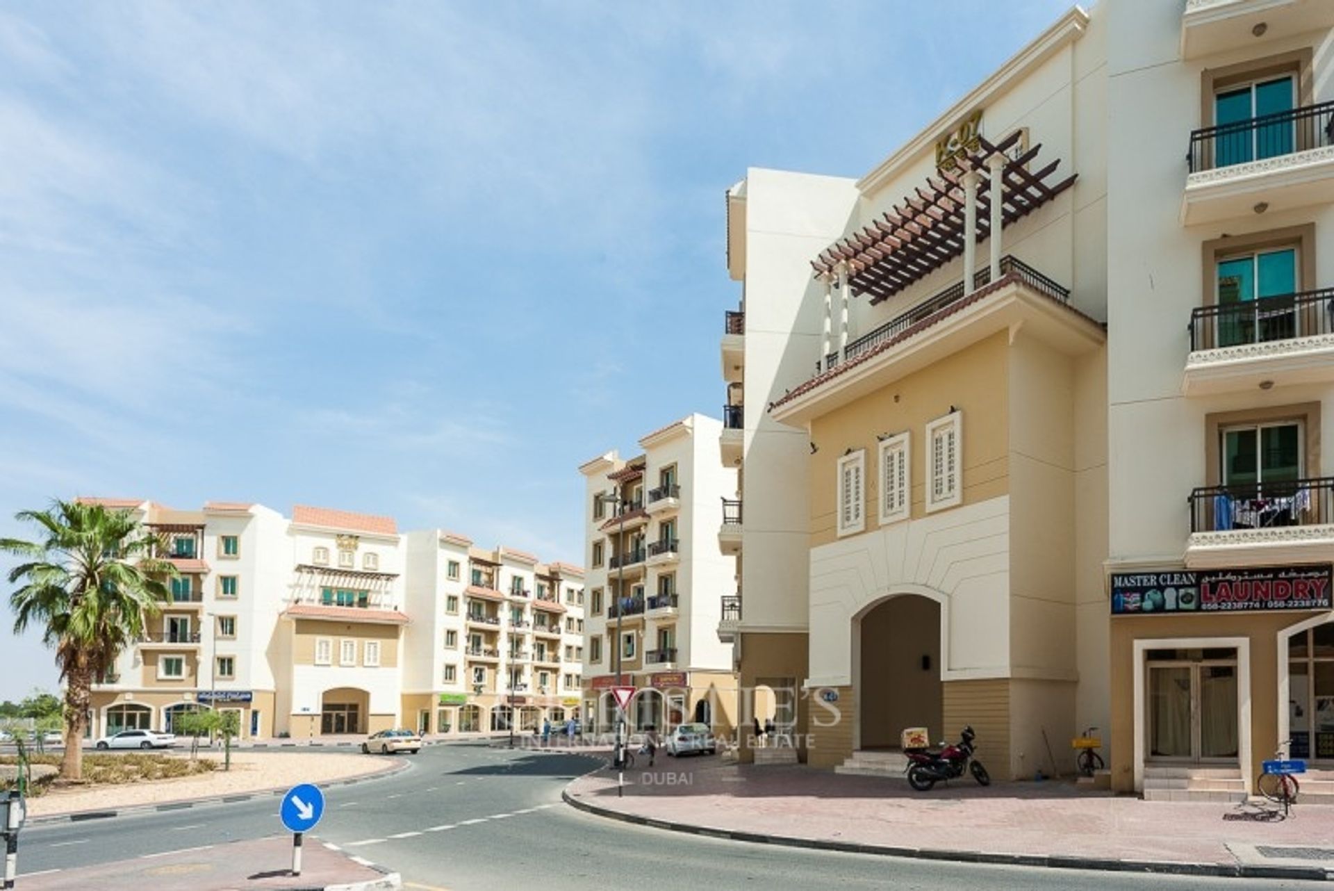 Condominium in Dubai, Dubai 12503607