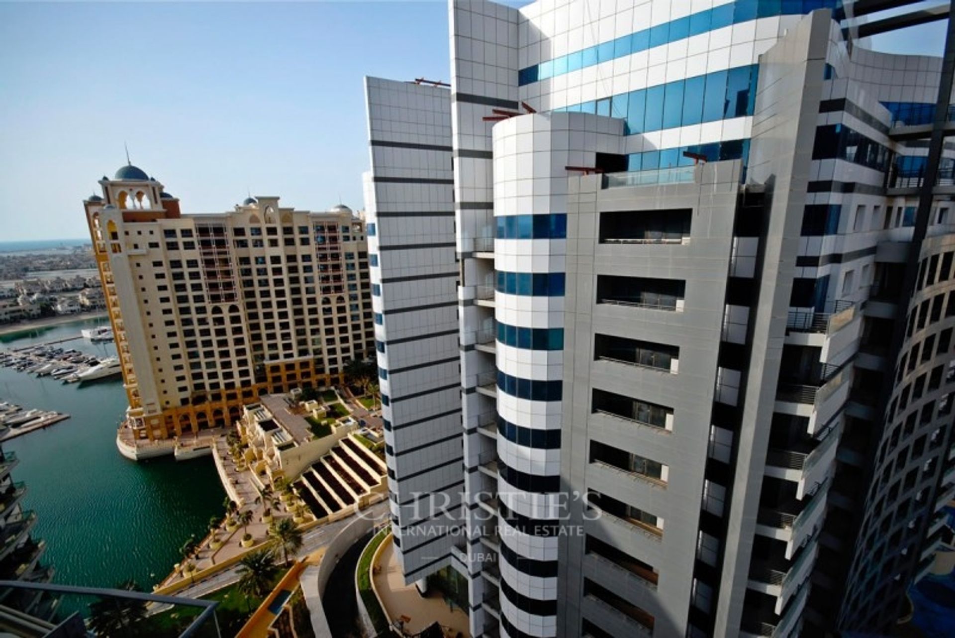 Condominium in Dubai, Dubai 12503658