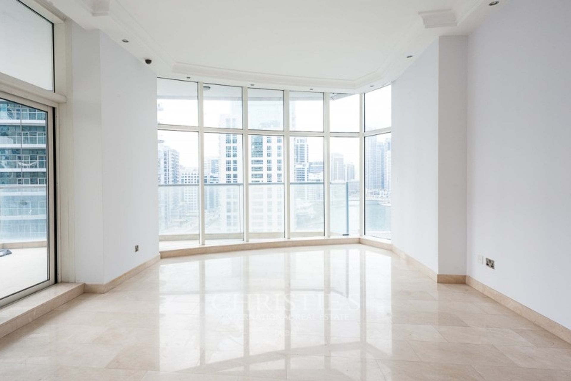 Condominium in Dubai, Dubayy 12503859