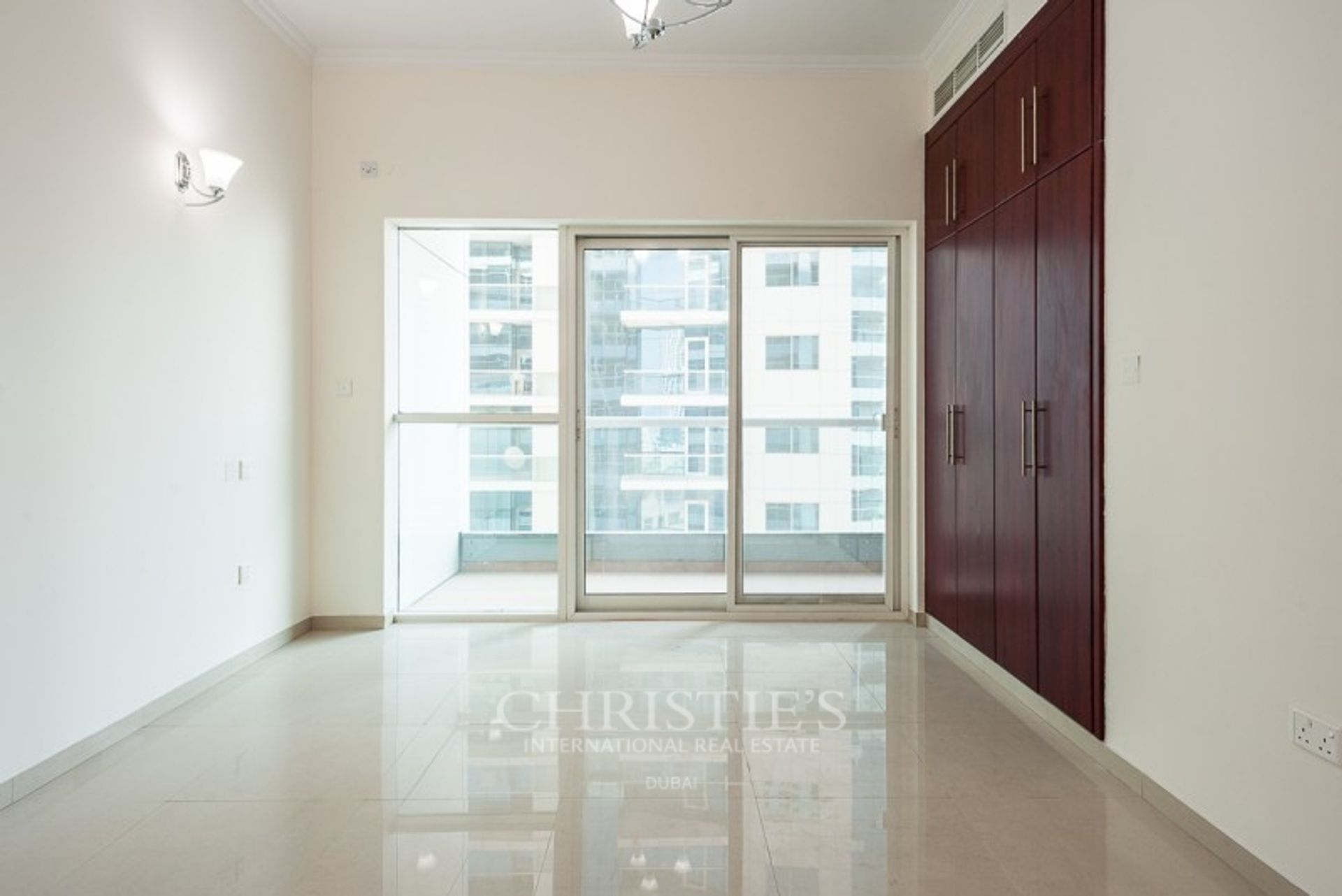 Condominium in Dubai, Dubayy 12504230