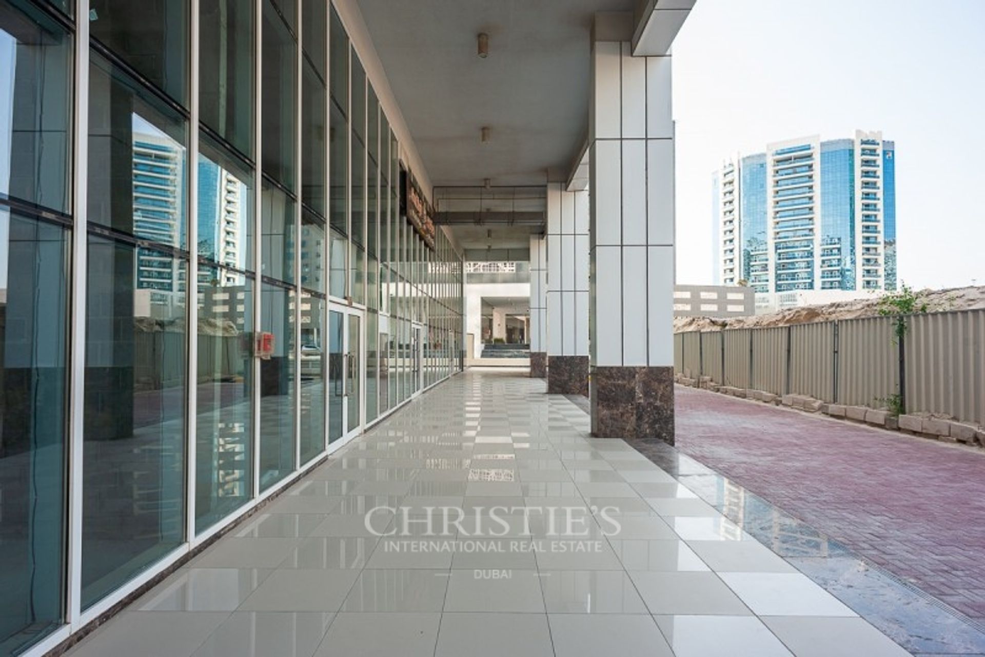 Retail in Dubai, Dubai 12504500