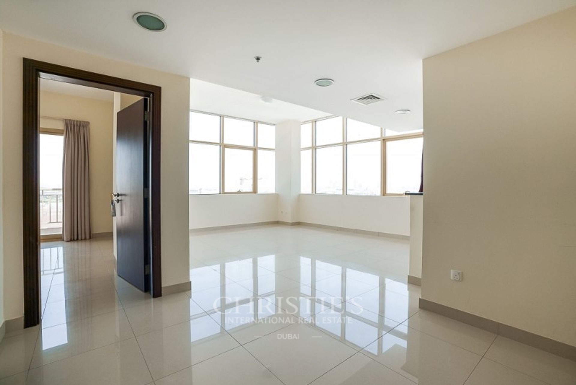 Condominium in Dubai, Dubayy 12504726