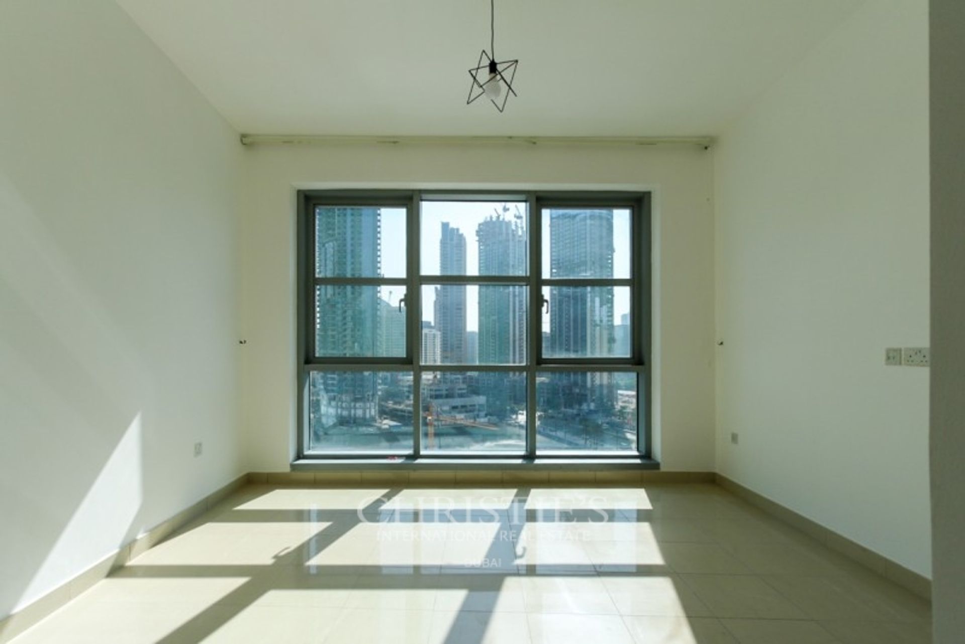 Condominium in Dubai, Dubayy 12504949