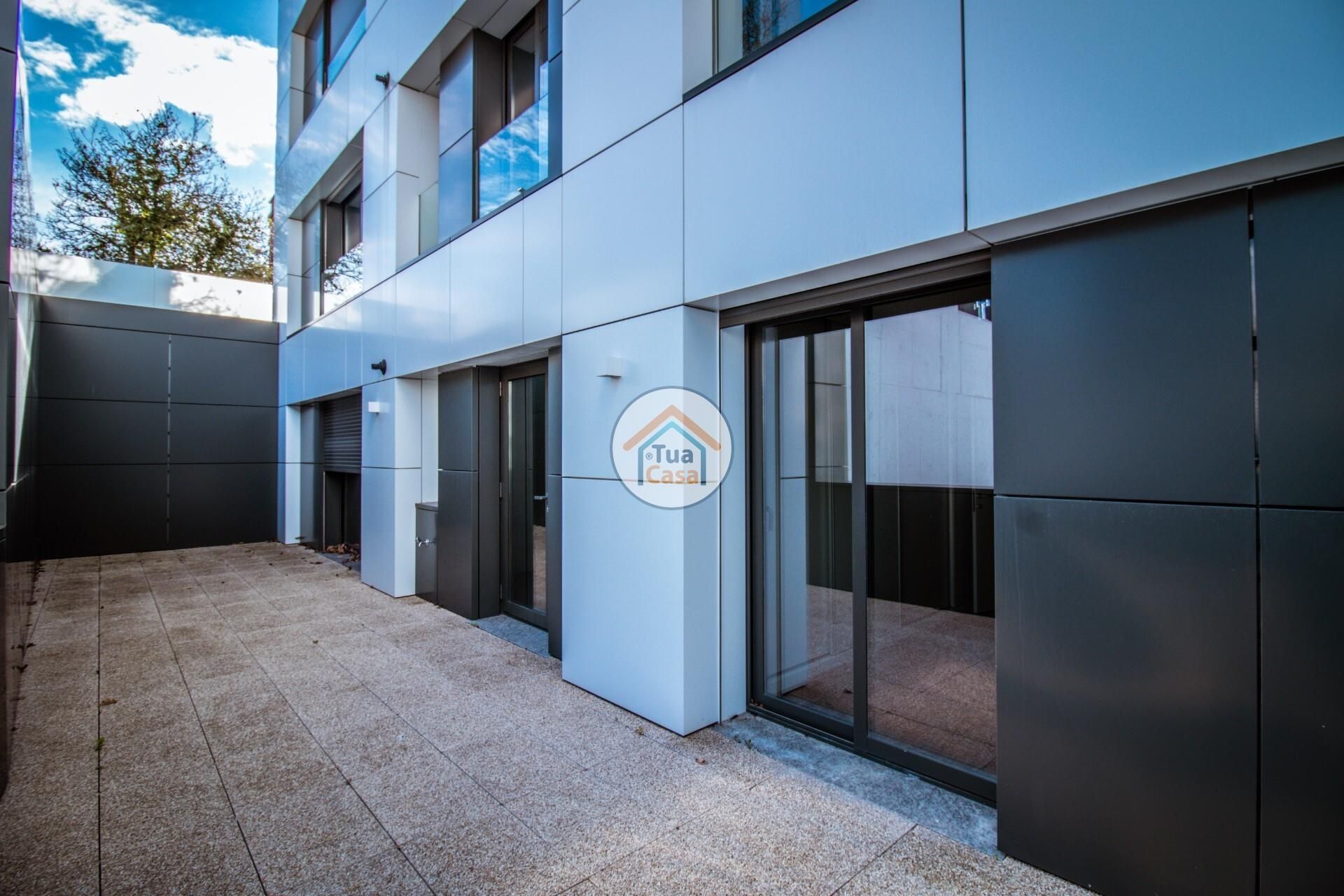 Condominium dans Porto, Porto District 12505285