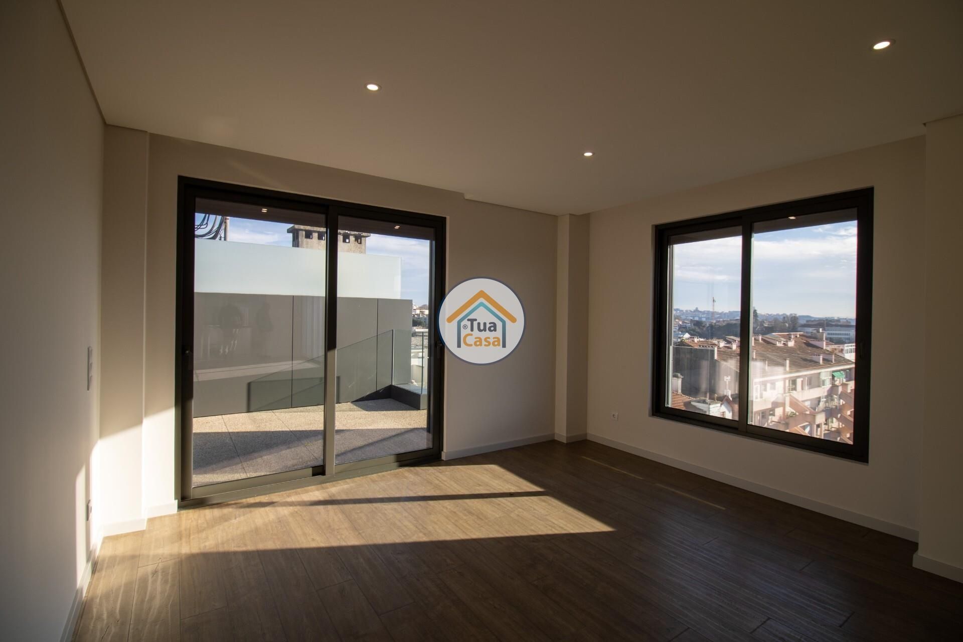 Condominium dans Porto, Porto 12505286