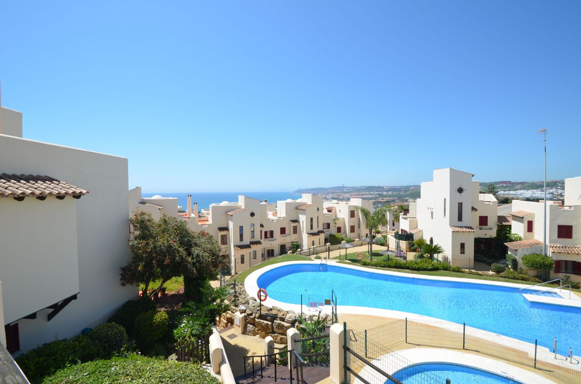 Huis in Puerto de la Duquesa, Andalusia 12506171