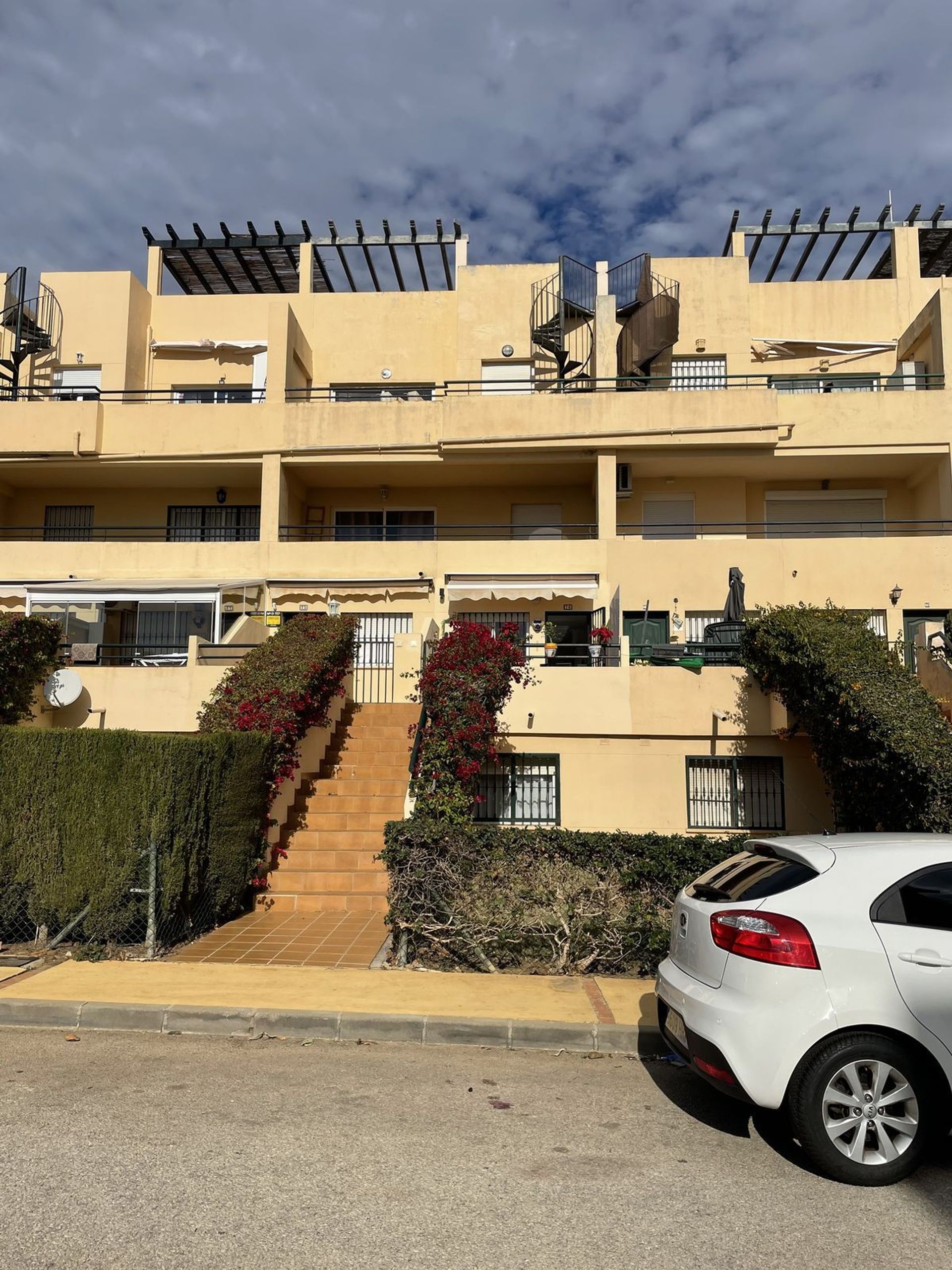 Condominium in Marbella, Andalucía 12506551