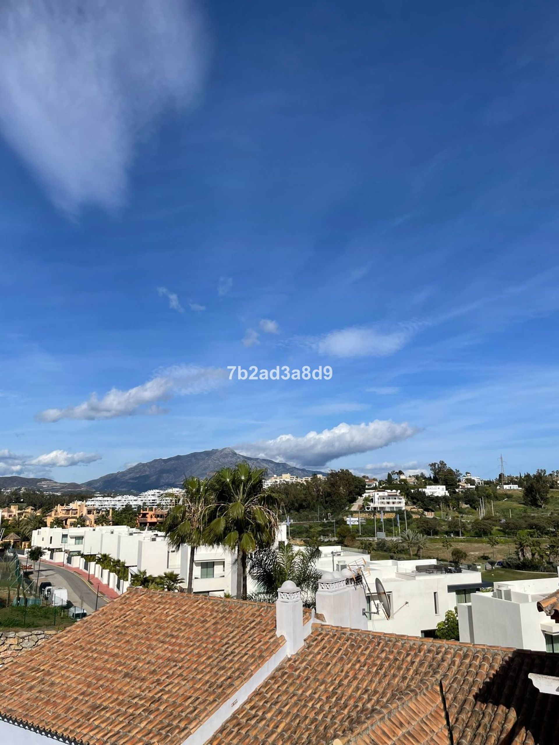 Casa nel Alhaurín de la Torre, Andalucía 12506563