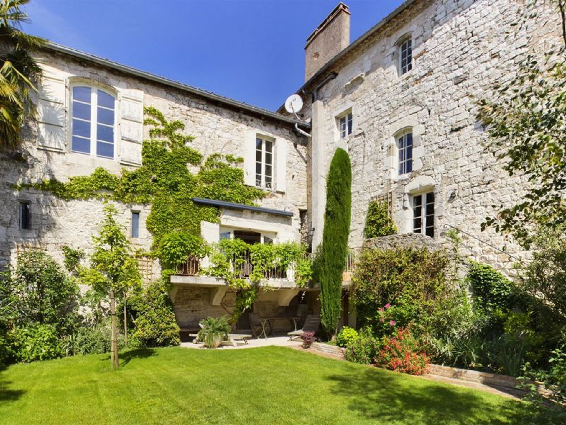 Huis in Monflanquin, Nouvelle-Aquitanië 12508765