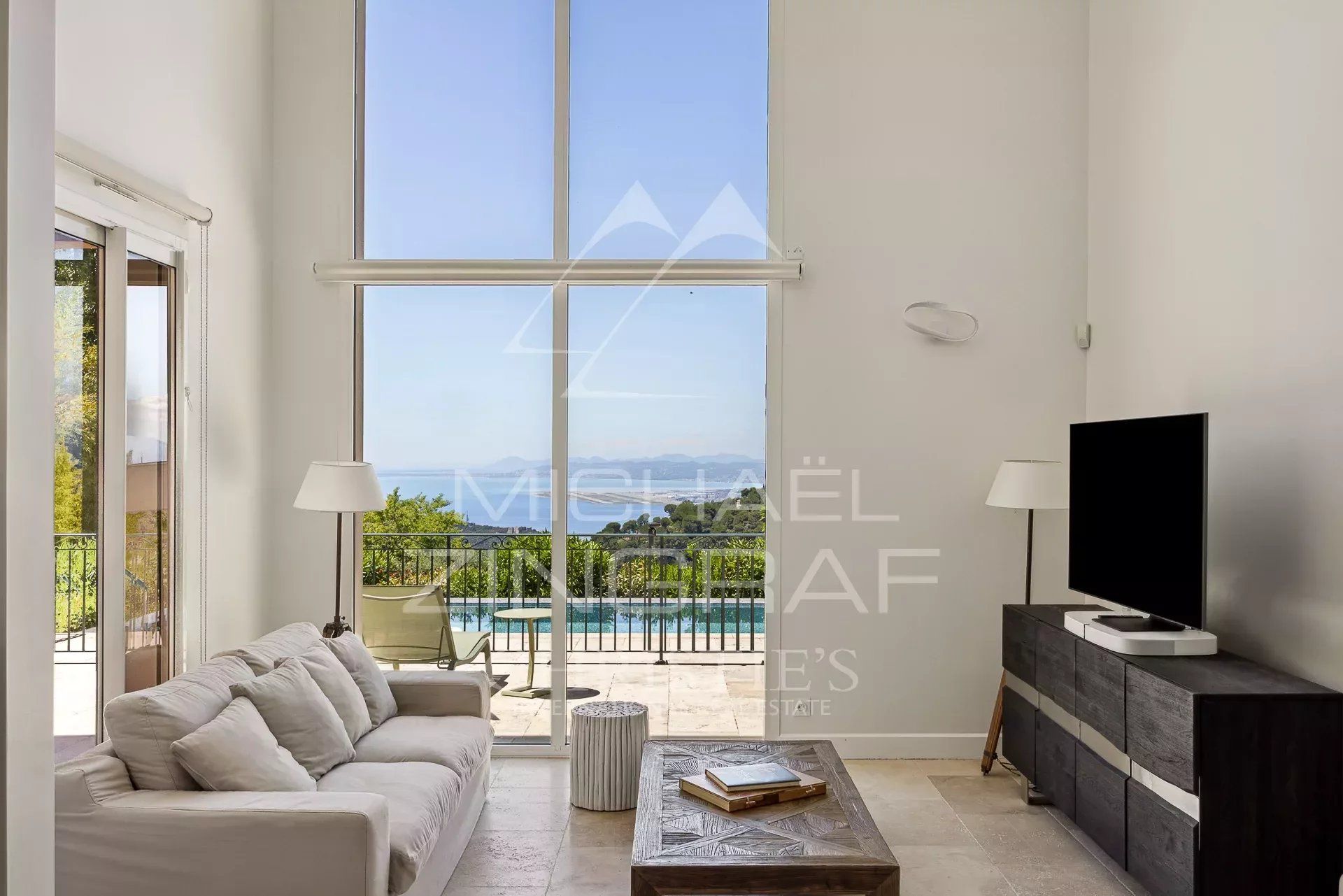 rumah dalam Villefranche-sur-Mer, Alpes-Maritimes 12508766