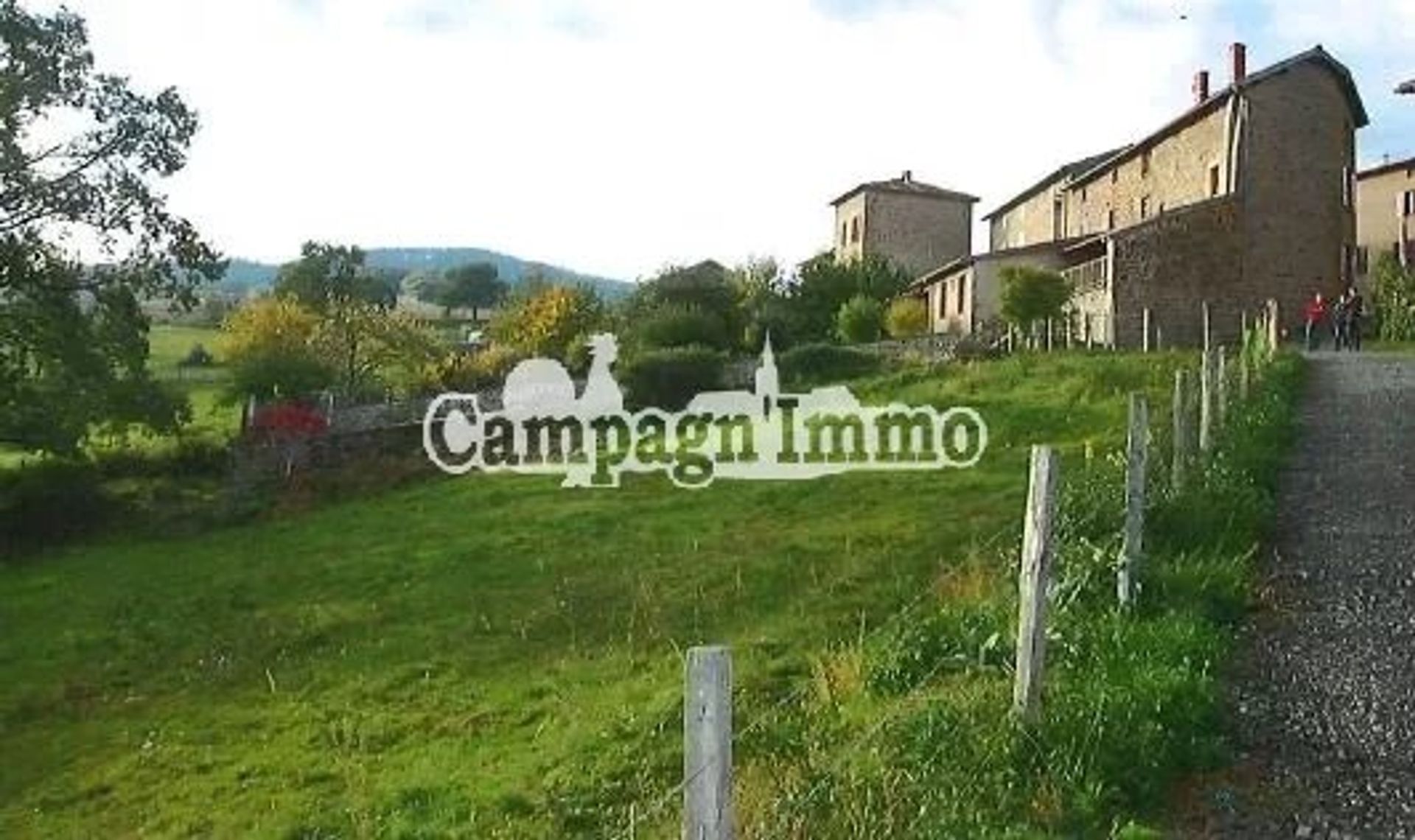 Tierra en Montrottier, Auvernia-Ródano-Alpes 12508879