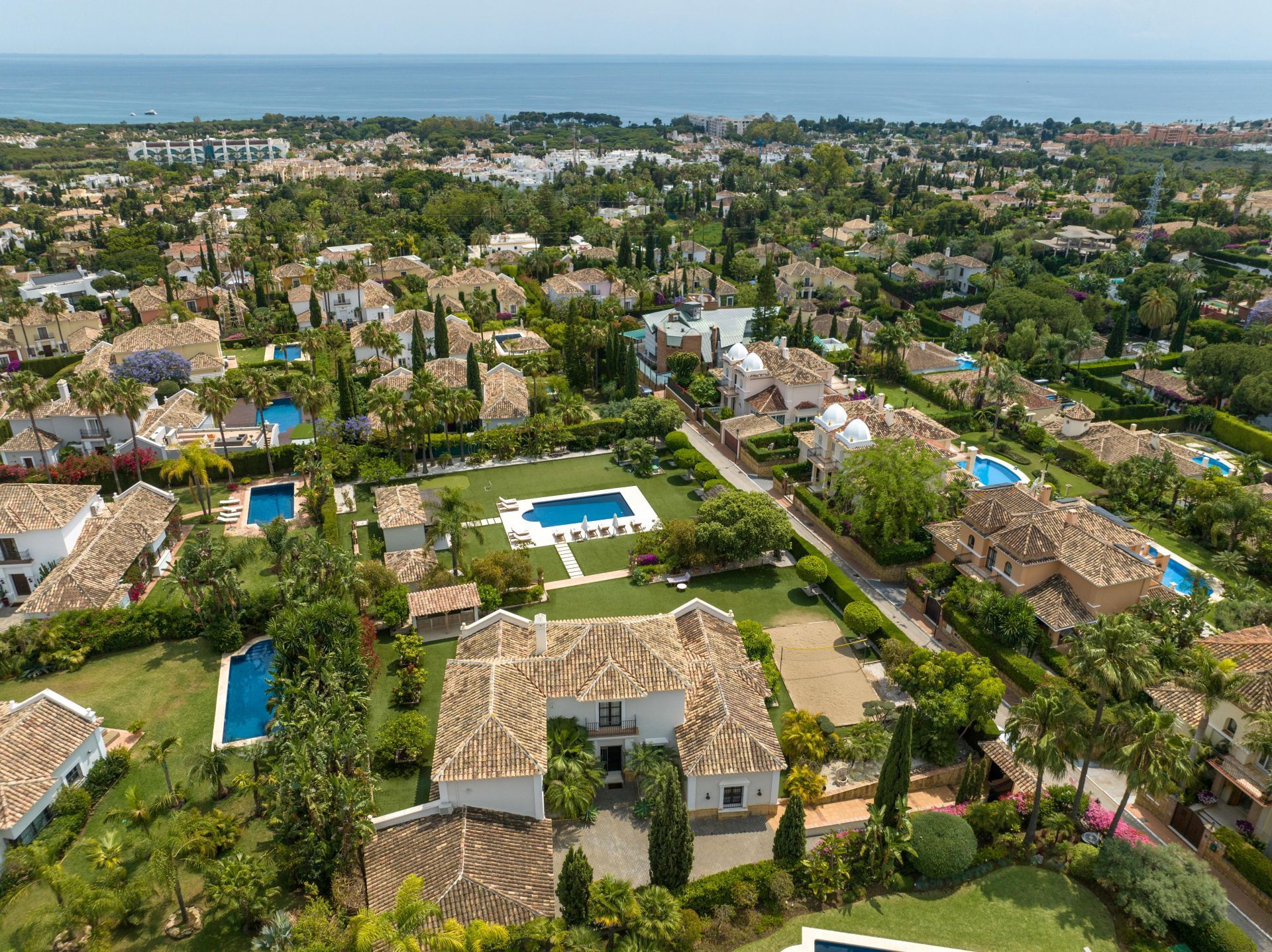 Casa nel El Paraíso, Andalusia 12509638