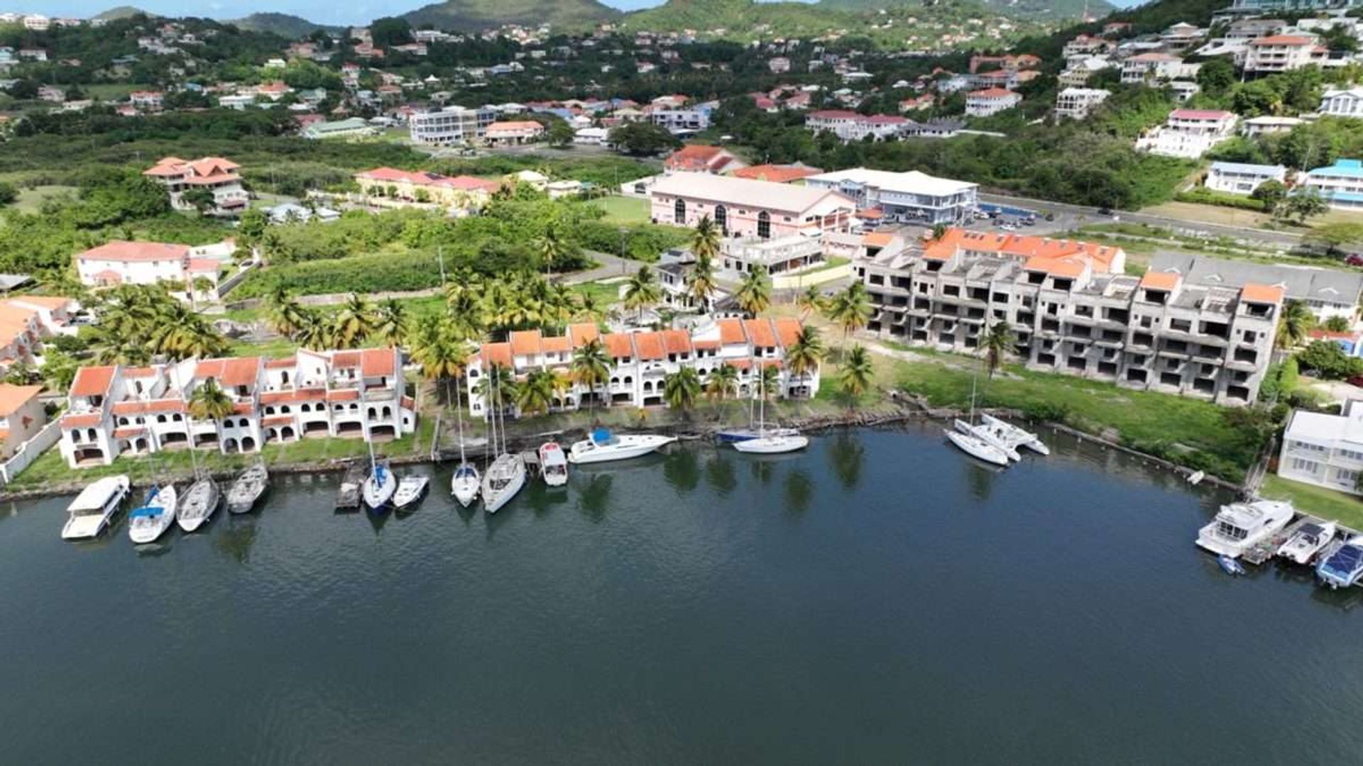 Condominium dans Reduit, Gros-Islet 12510578