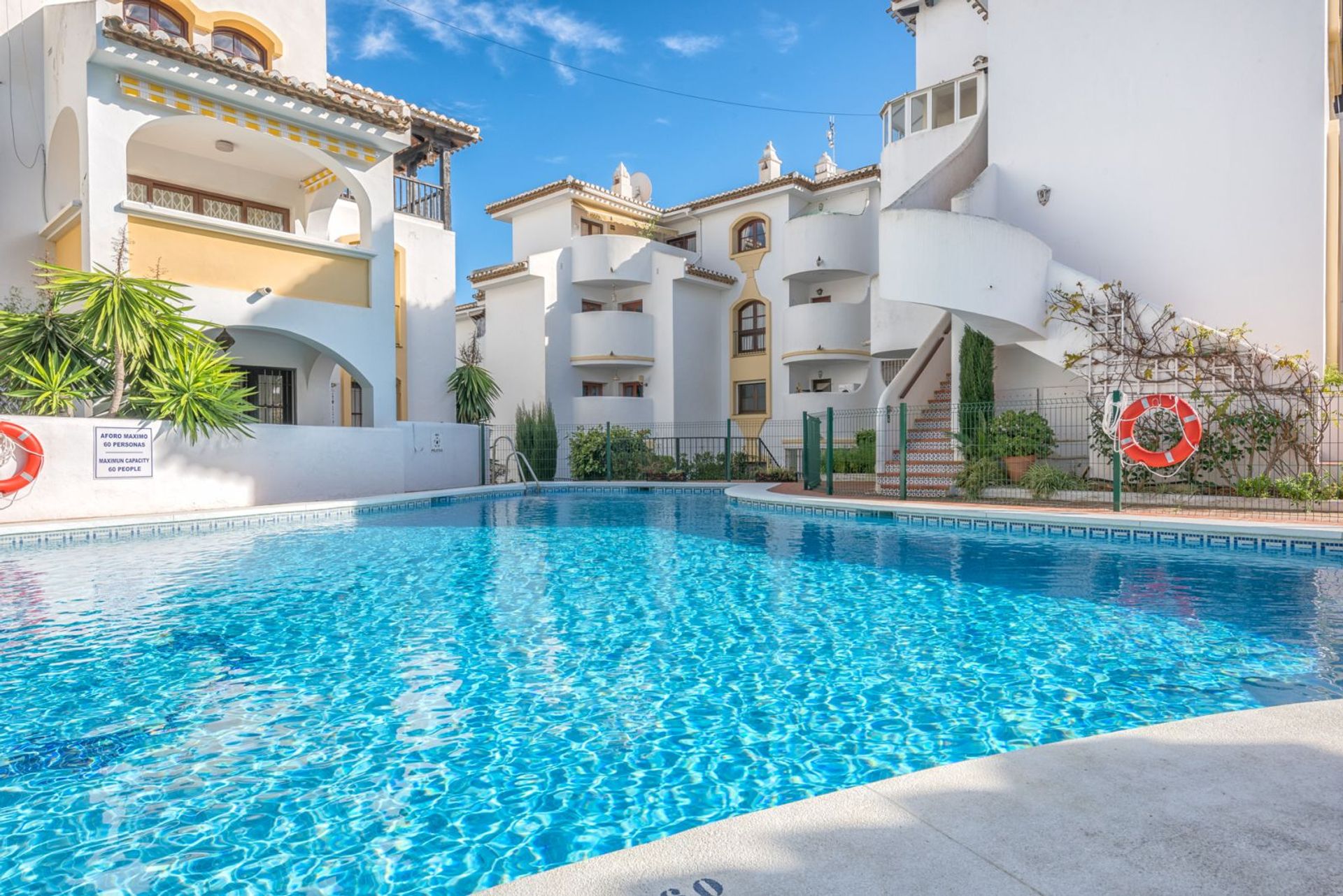 Condominium in Marbella, Andalusia 12510769