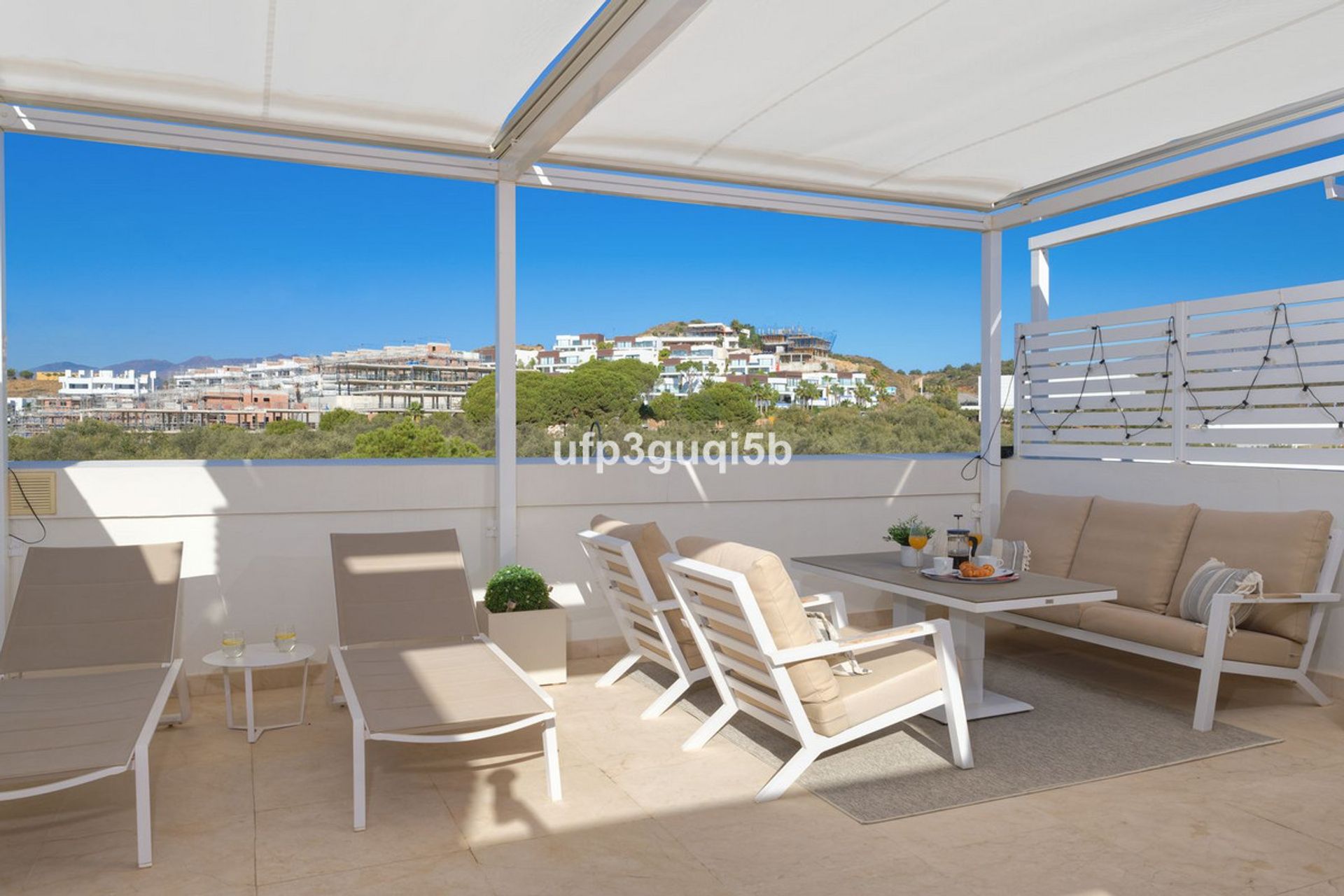 Huis in La Cala de Mijas, Andalusia 12511260