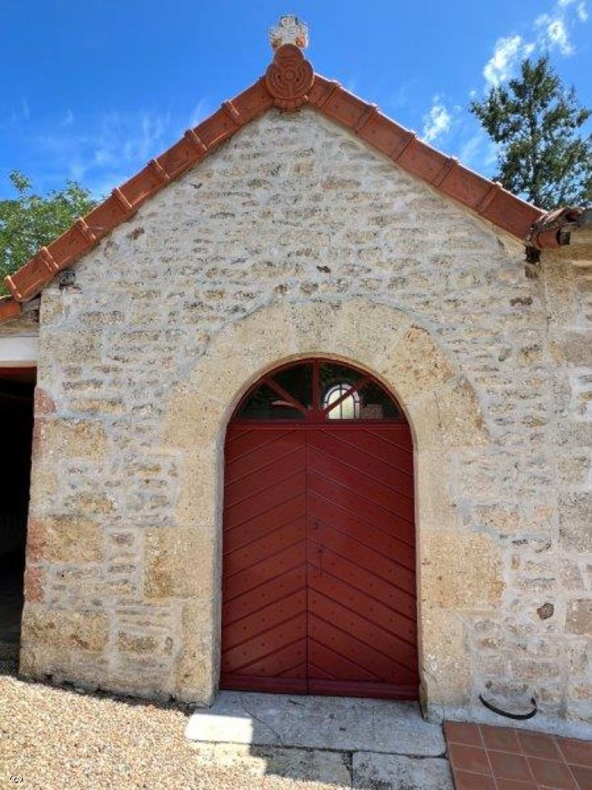 casa en Nanteuil-en-Vallée, Nouvelle-Aquitaine 12511847