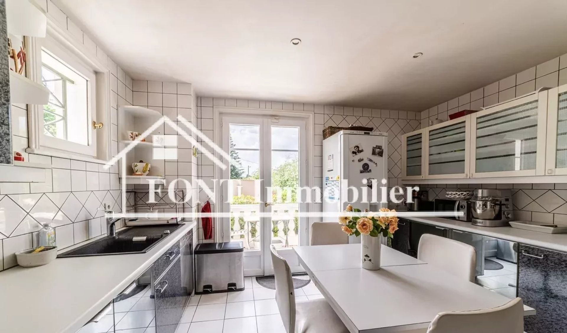 casa en Saint-Chamond, Auvergne-Rhone-Alpes 12512313