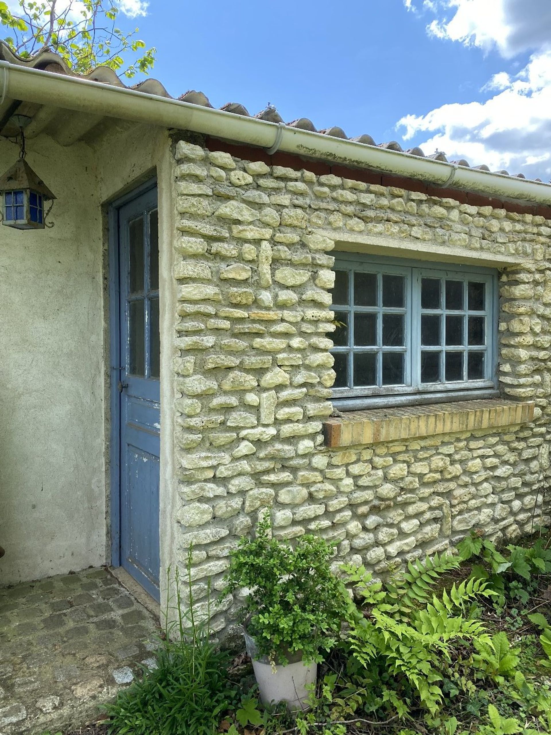 Altro nel Jouy-Mauvoisin, Île-de-France 12513598