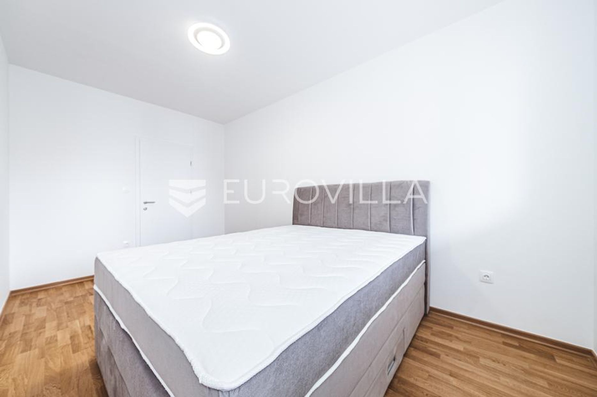 Condominio en Zagreb,  12513838