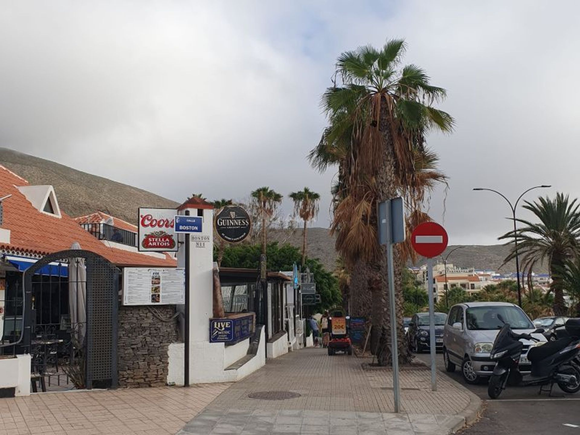 Industriell im Los Cristianos, Kanarische Inseln 12514579