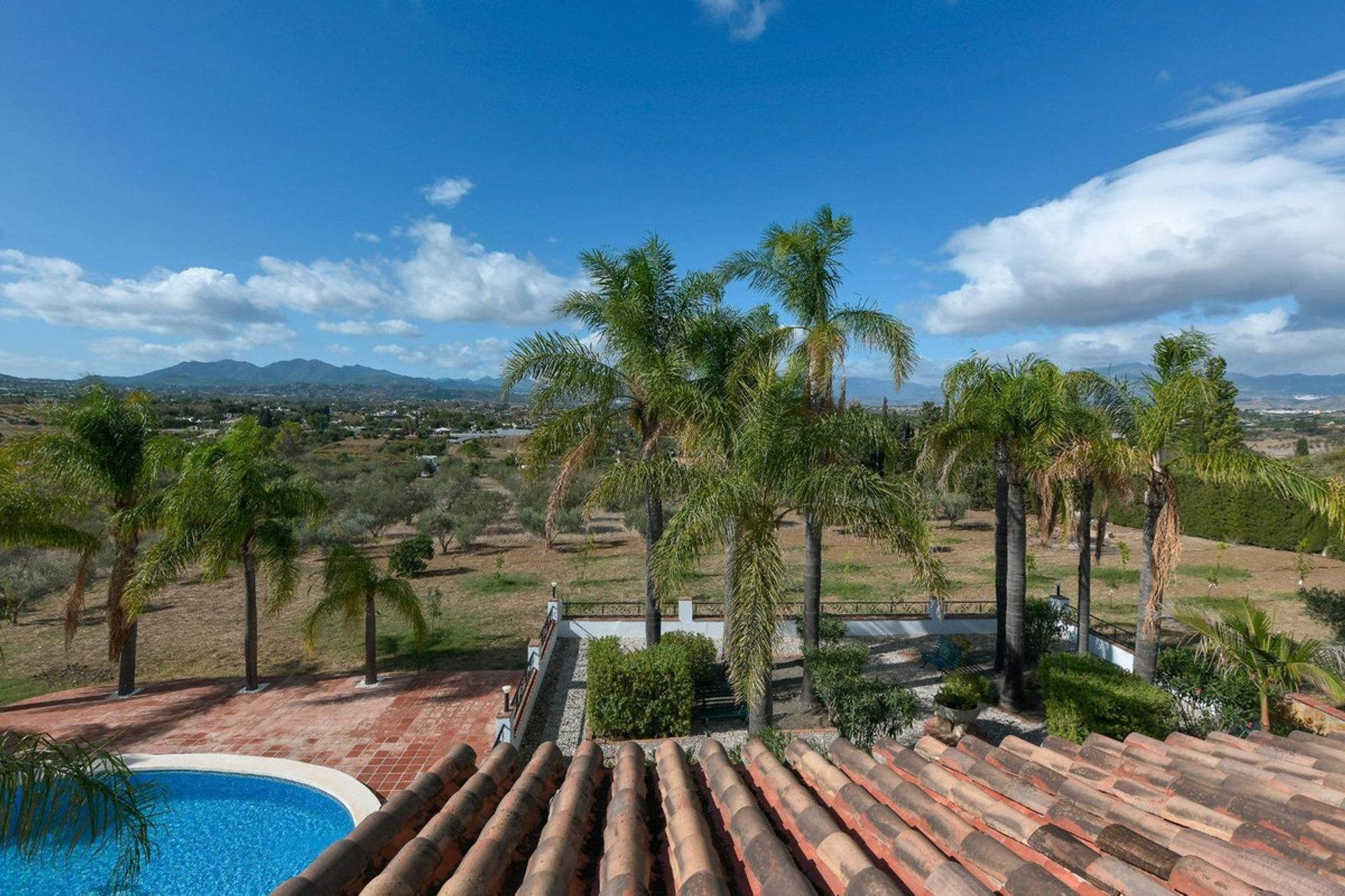 casa no Alhaurín el Grande, Andalusia 12516790