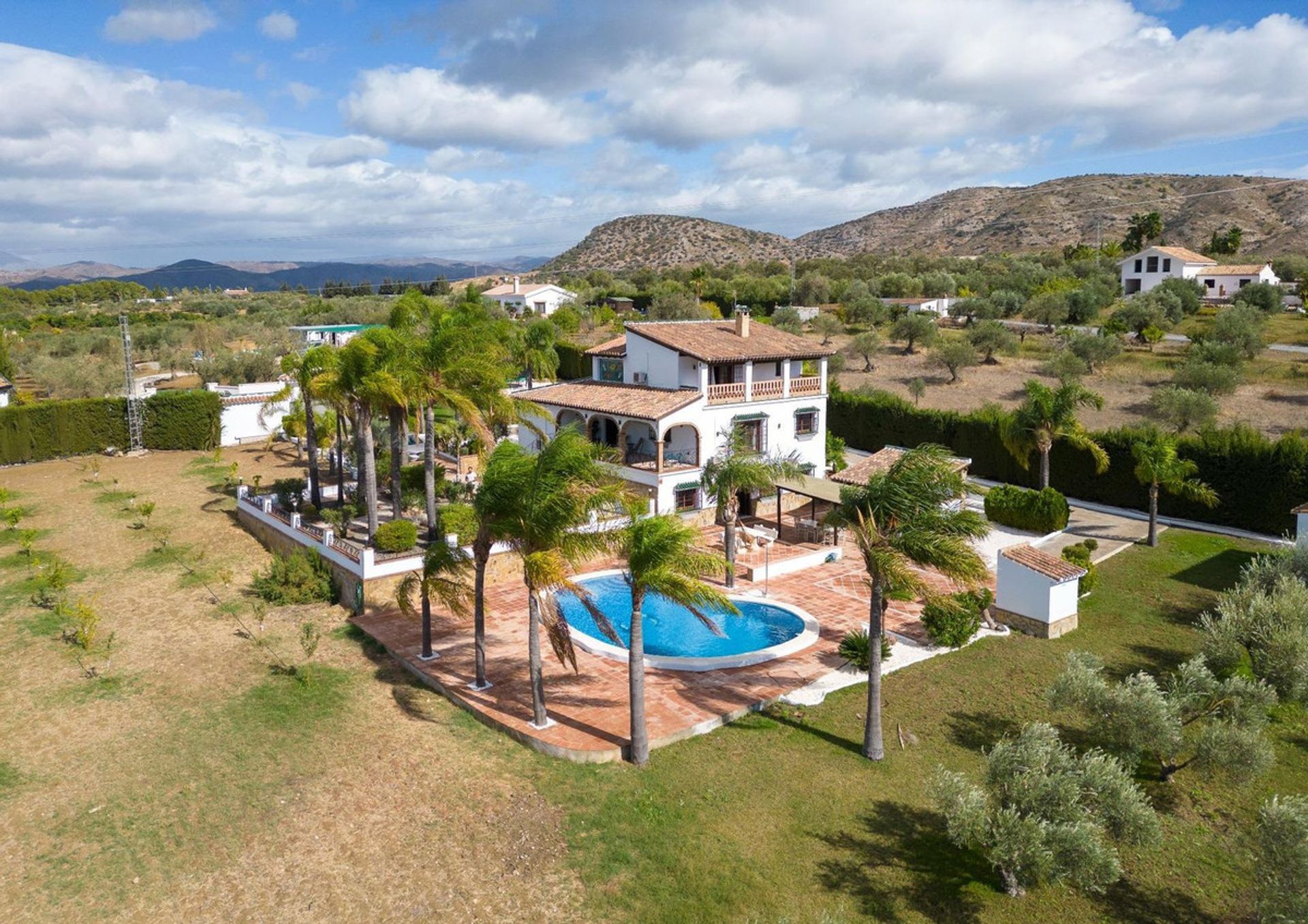 casa no Alhaurín el Grande, Andalusia 12516790