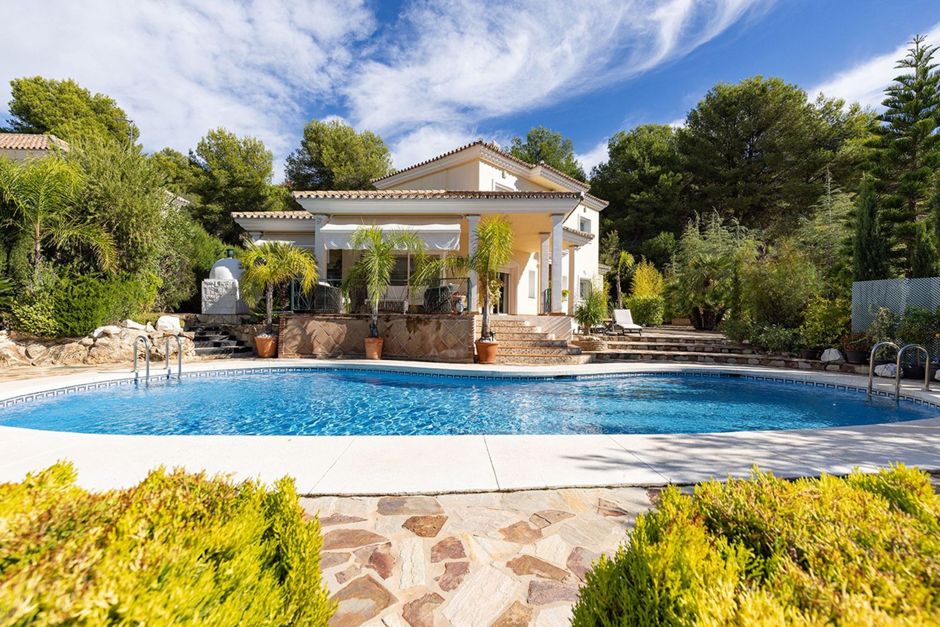 Casa nel Alhaurin el Grande, Andalusia 12516942