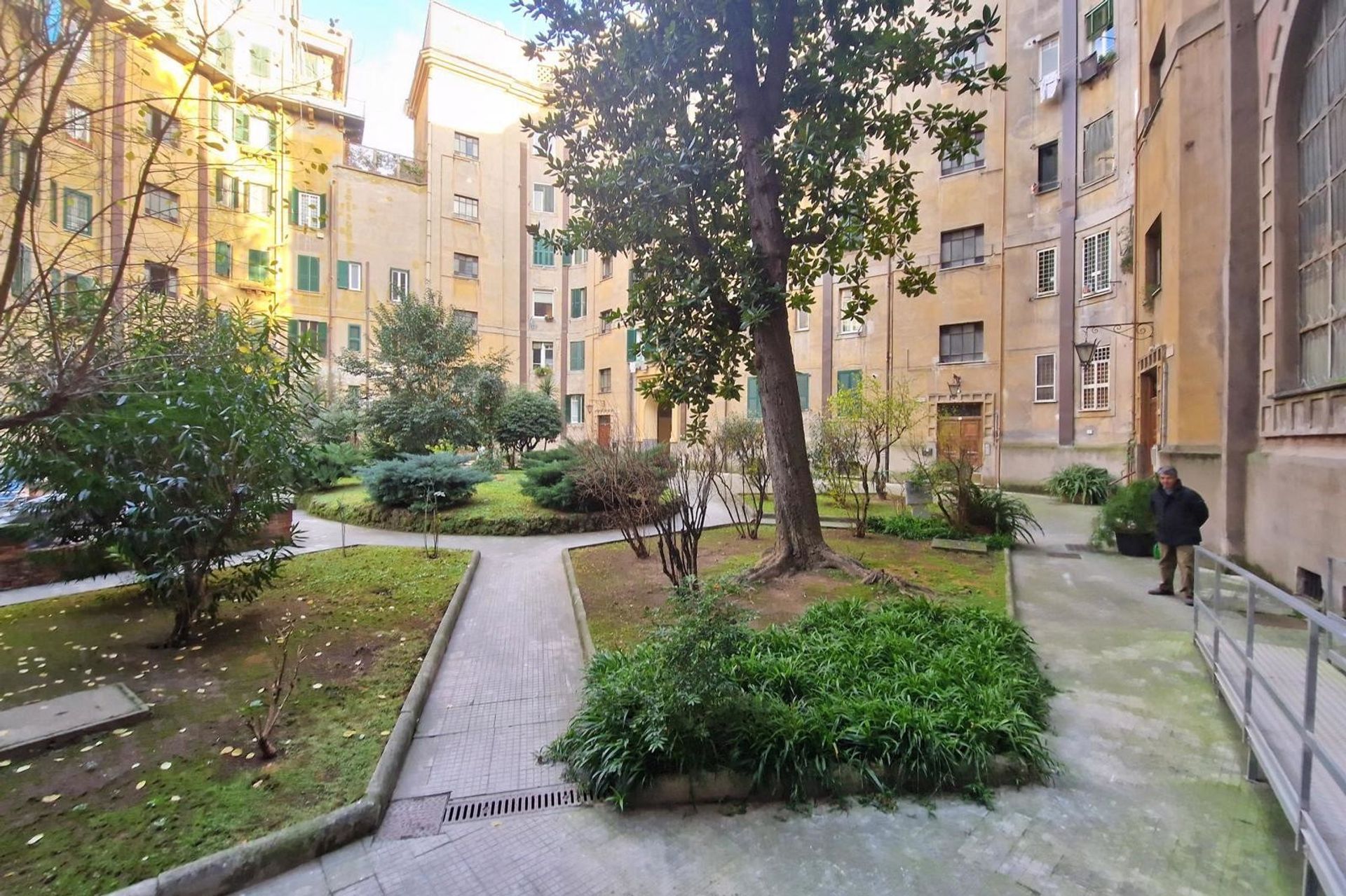 Condominium in Rome, Lazio 12517989