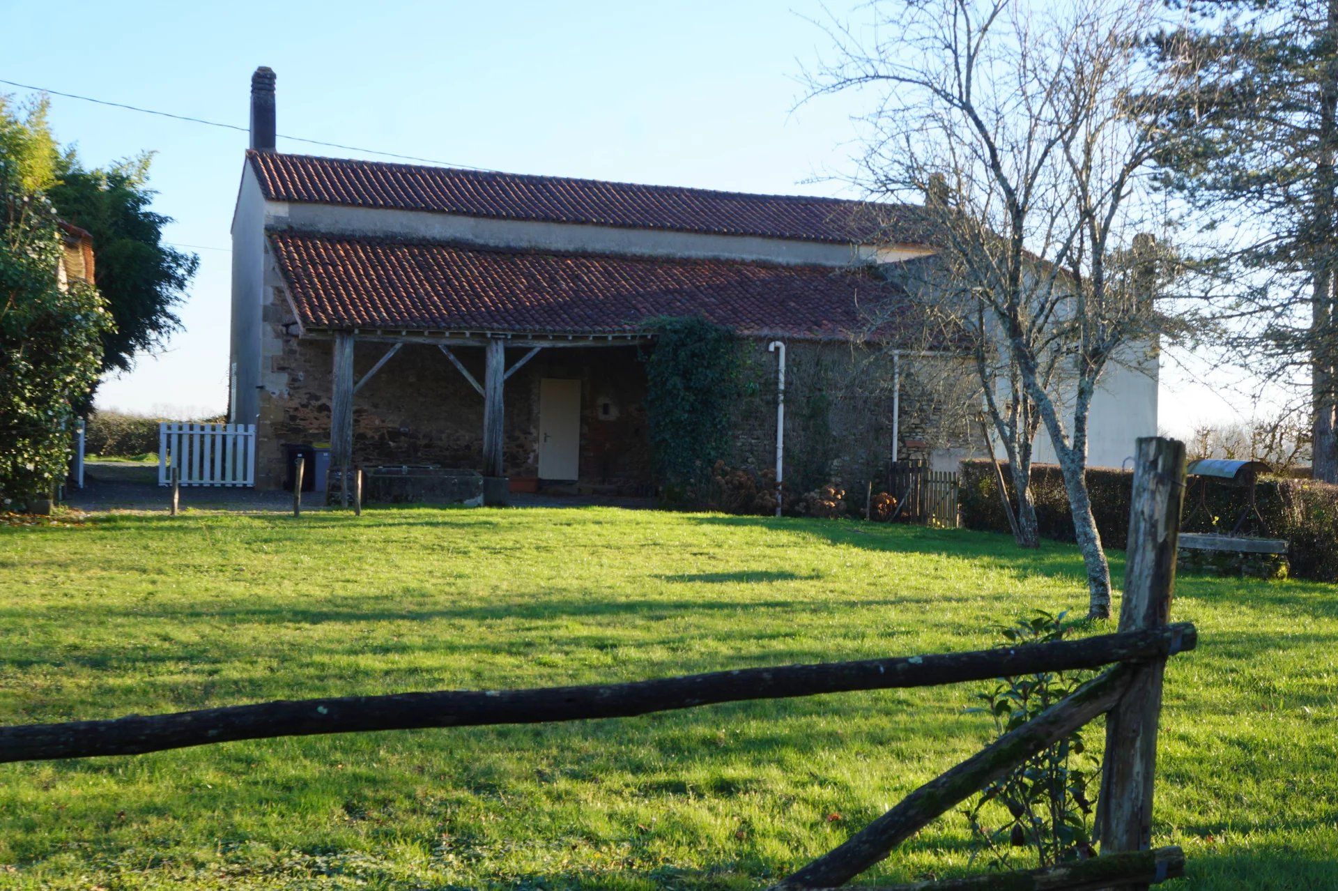 मकान में Puy-de-Serre, Pays de la Loire 12518032