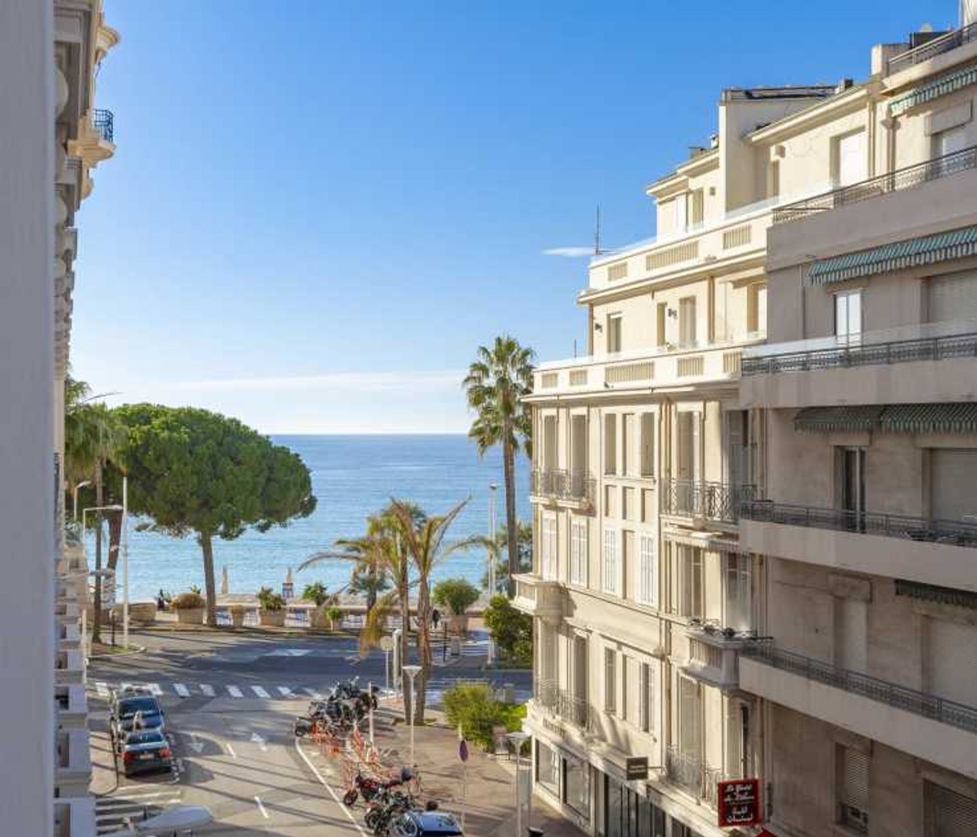 Condominio en Cannes, Provence-Alpes-Côte d'Azur 12518045