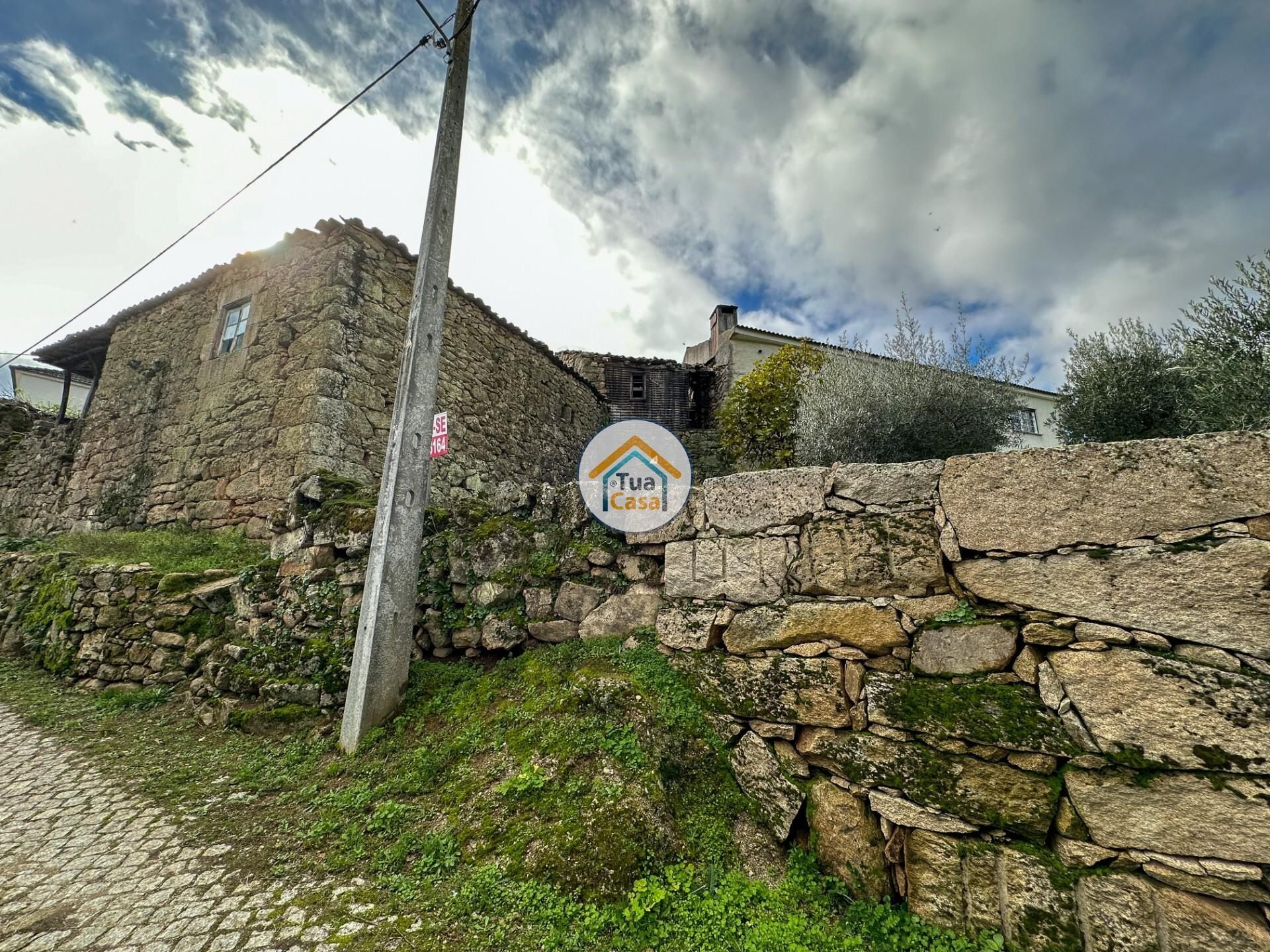 집 에 , Viseu District 12518676