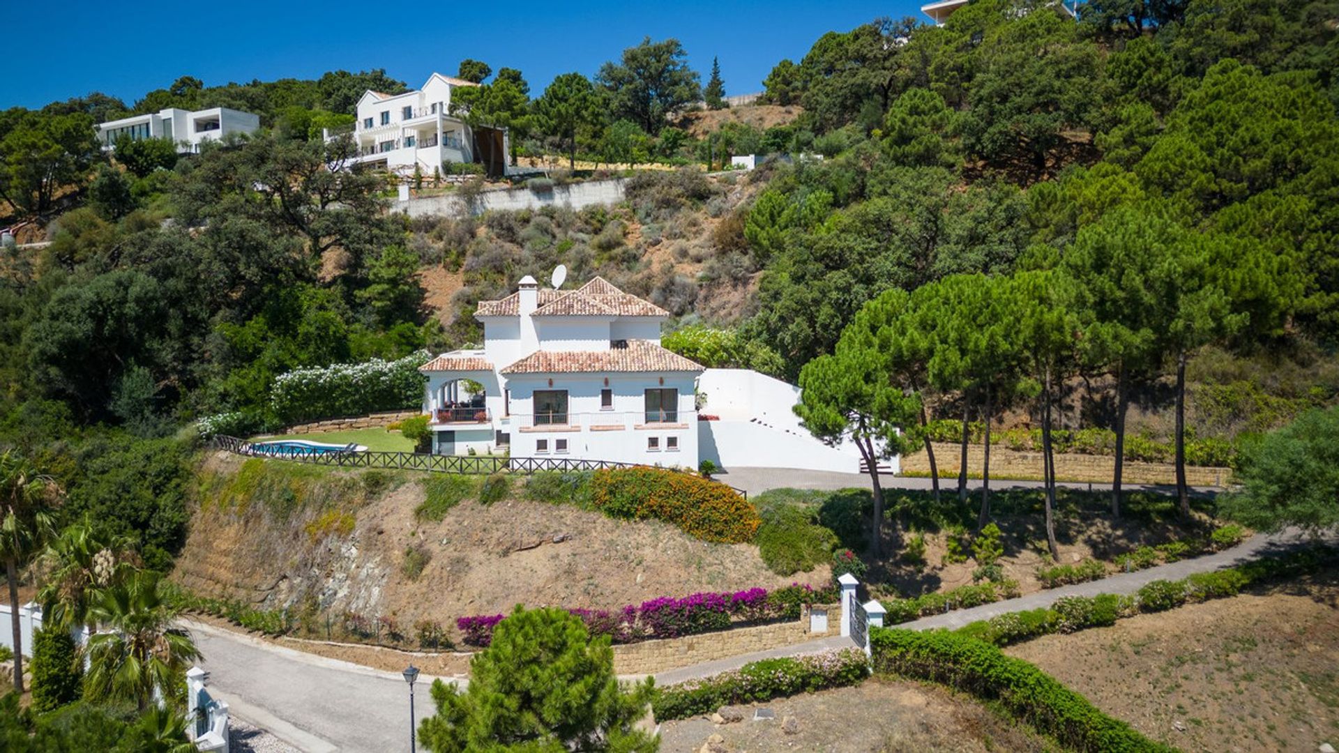 House in Benahavís, Andalusia 12518999