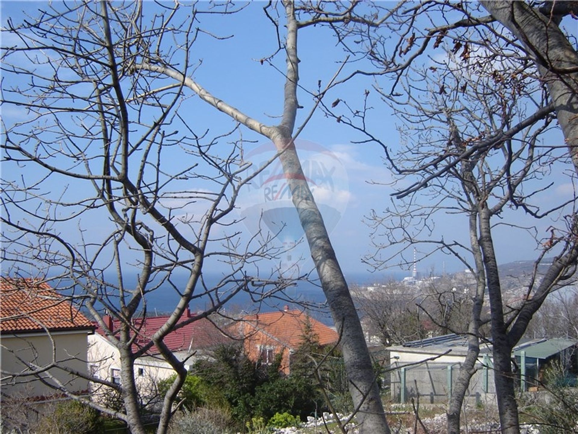 土地 在 克拉列维察, 滨海边疆区-山区祖帕尼娅 12519361