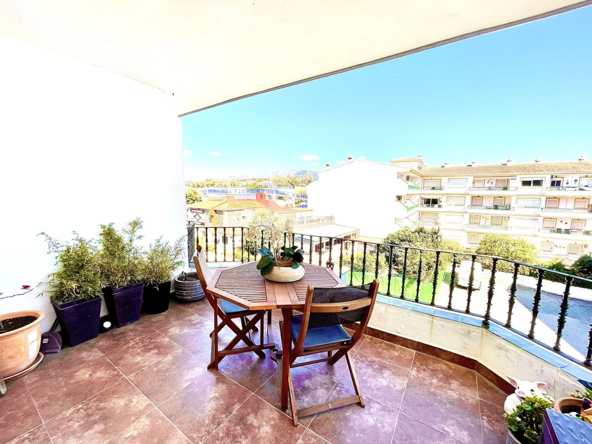 Condominium dans La Cala de Mijas, Andalusia 12522510