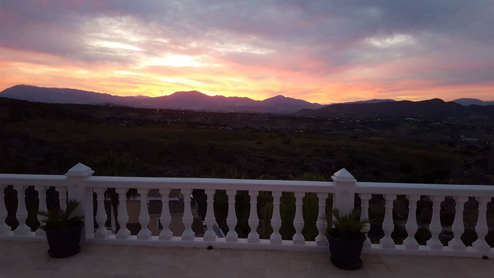 casa no Alhaurín de la Torre, Andalusia 12522545